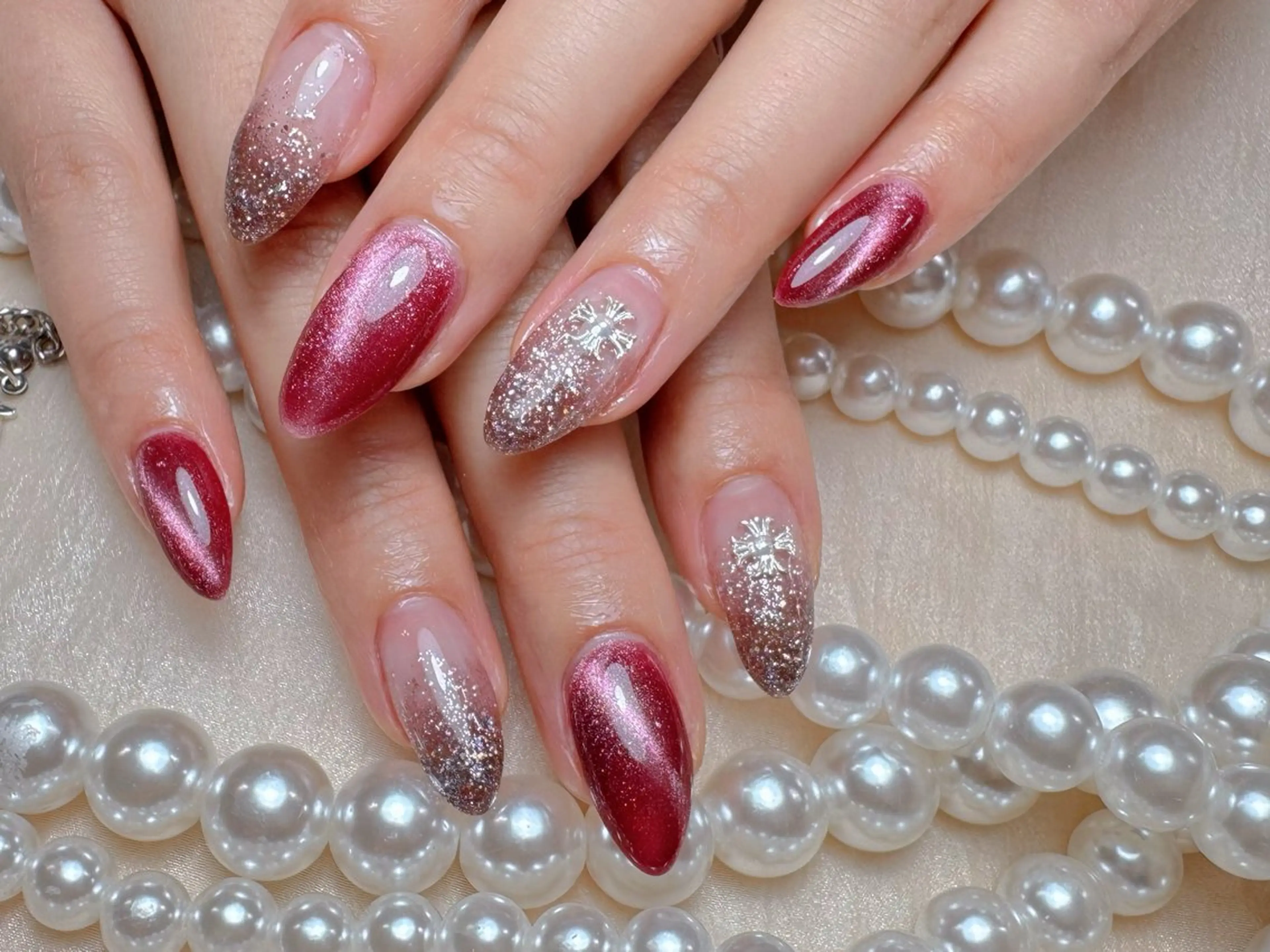 ネイル ハンドネイル マジックミラー所属・マジック ミラーのネイルデザイン