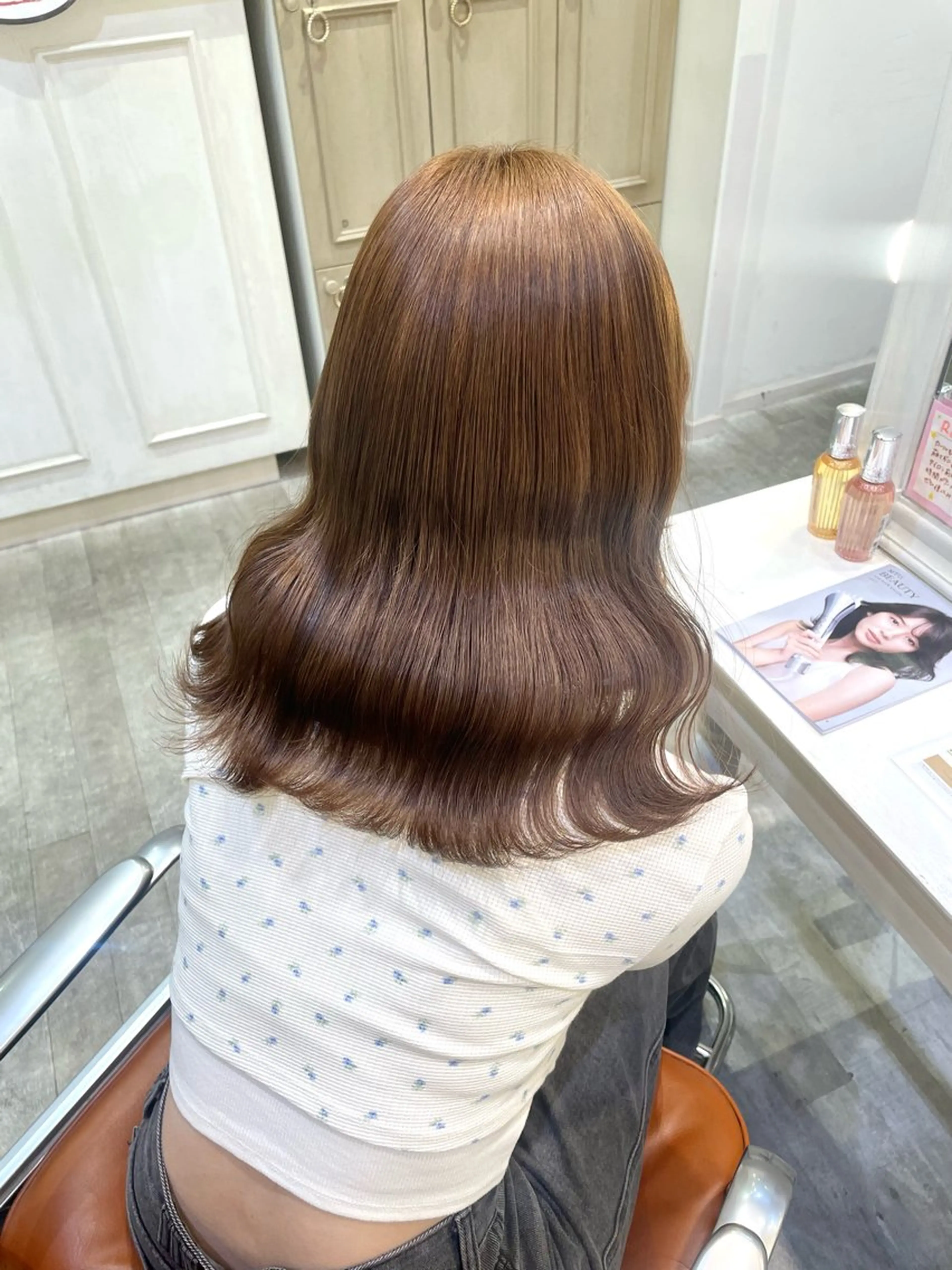 ミディアム ハイトーンカラー/ 長さだし🐇きょうかのヘアスタイル