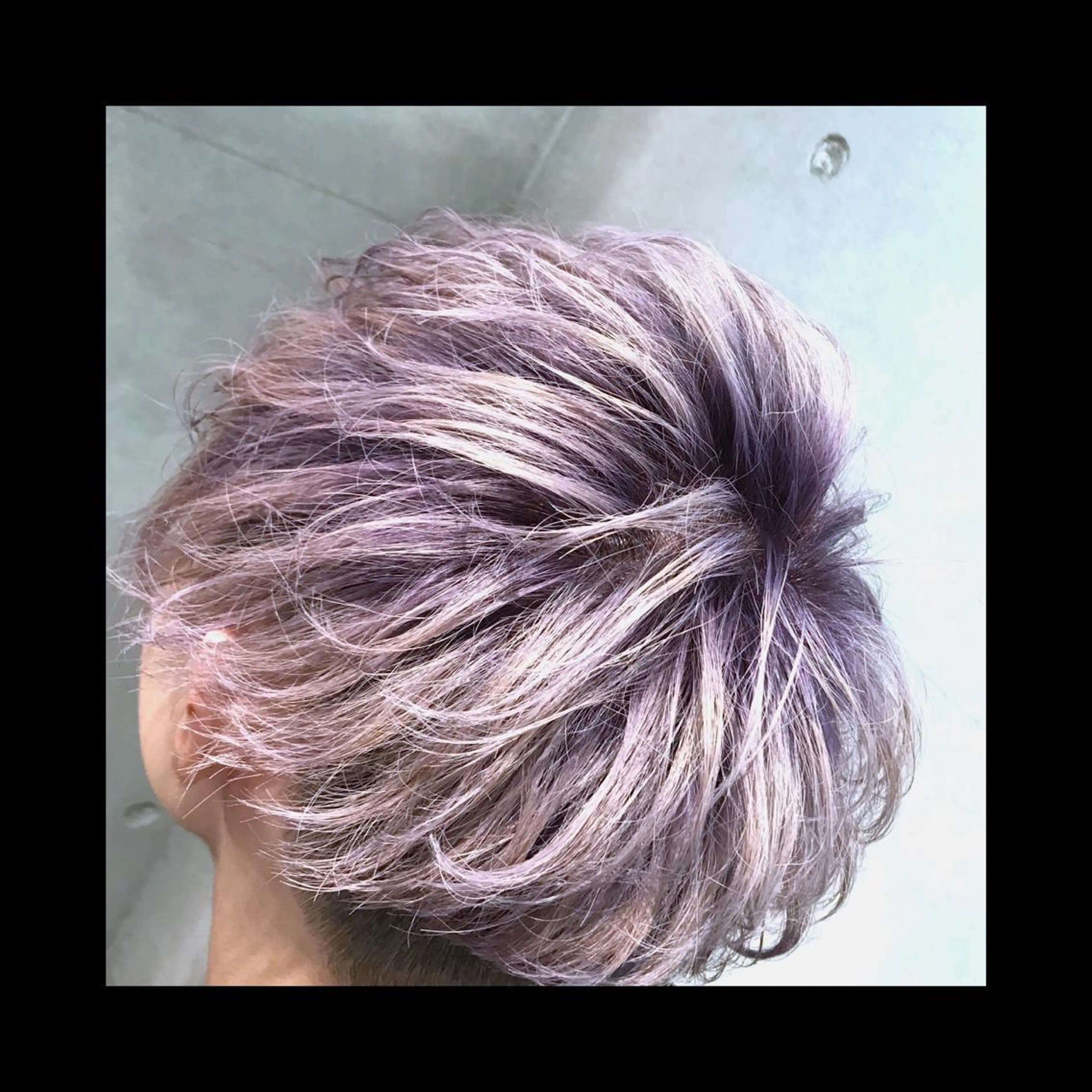 ショート ヘアカラー 及川シゲル 髪質改善講師のヘアスタイル