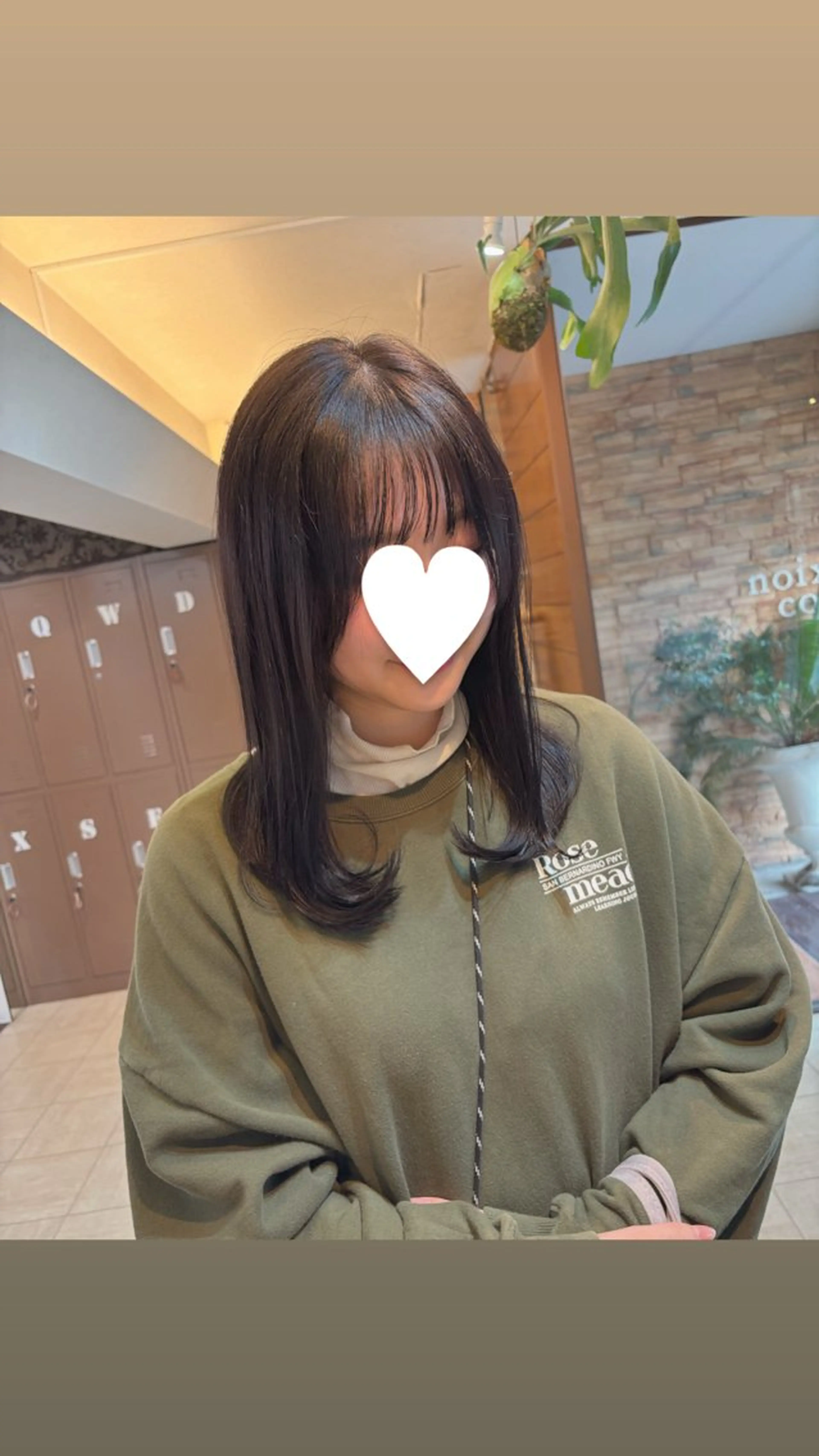 セミロング 顔周りの似合わせ特化 井手麻梨栄のヘアスタイル