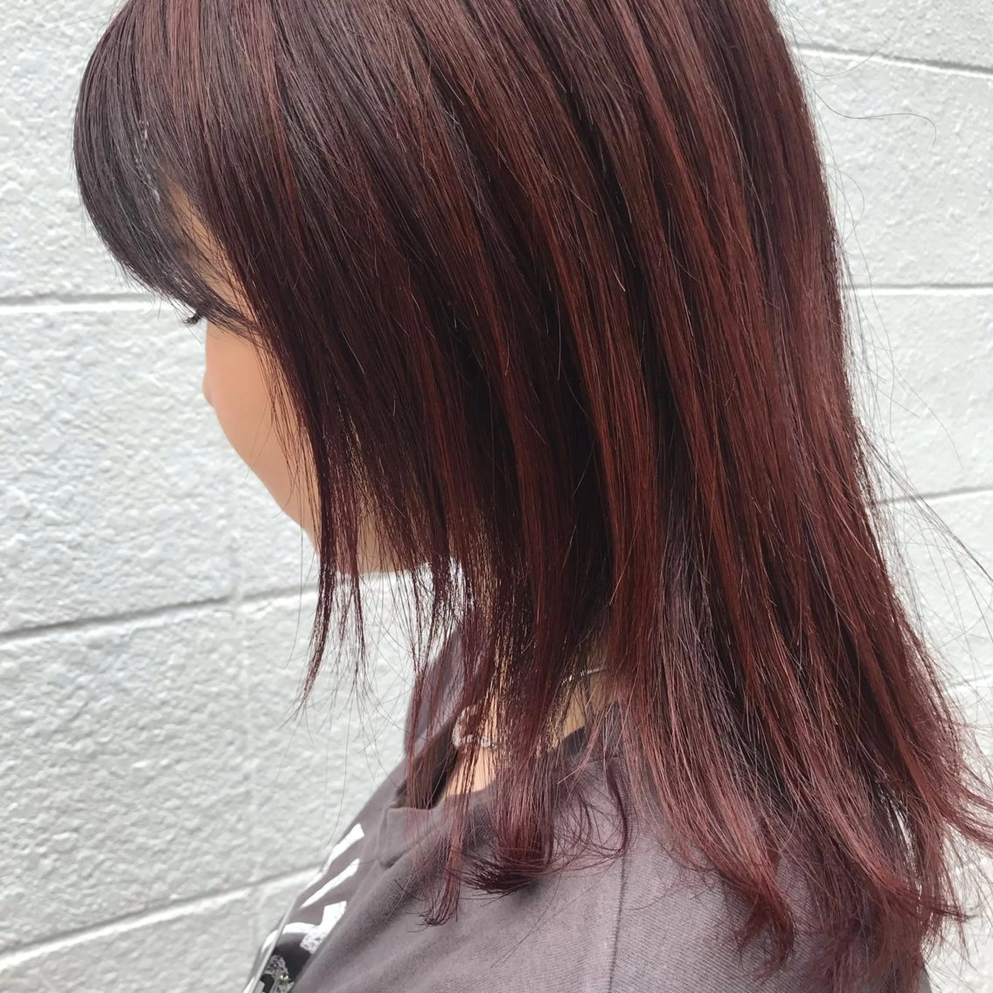 セミロング カラー ピンクカラー JUNTA 梅田茶屋町のヘアスタイル