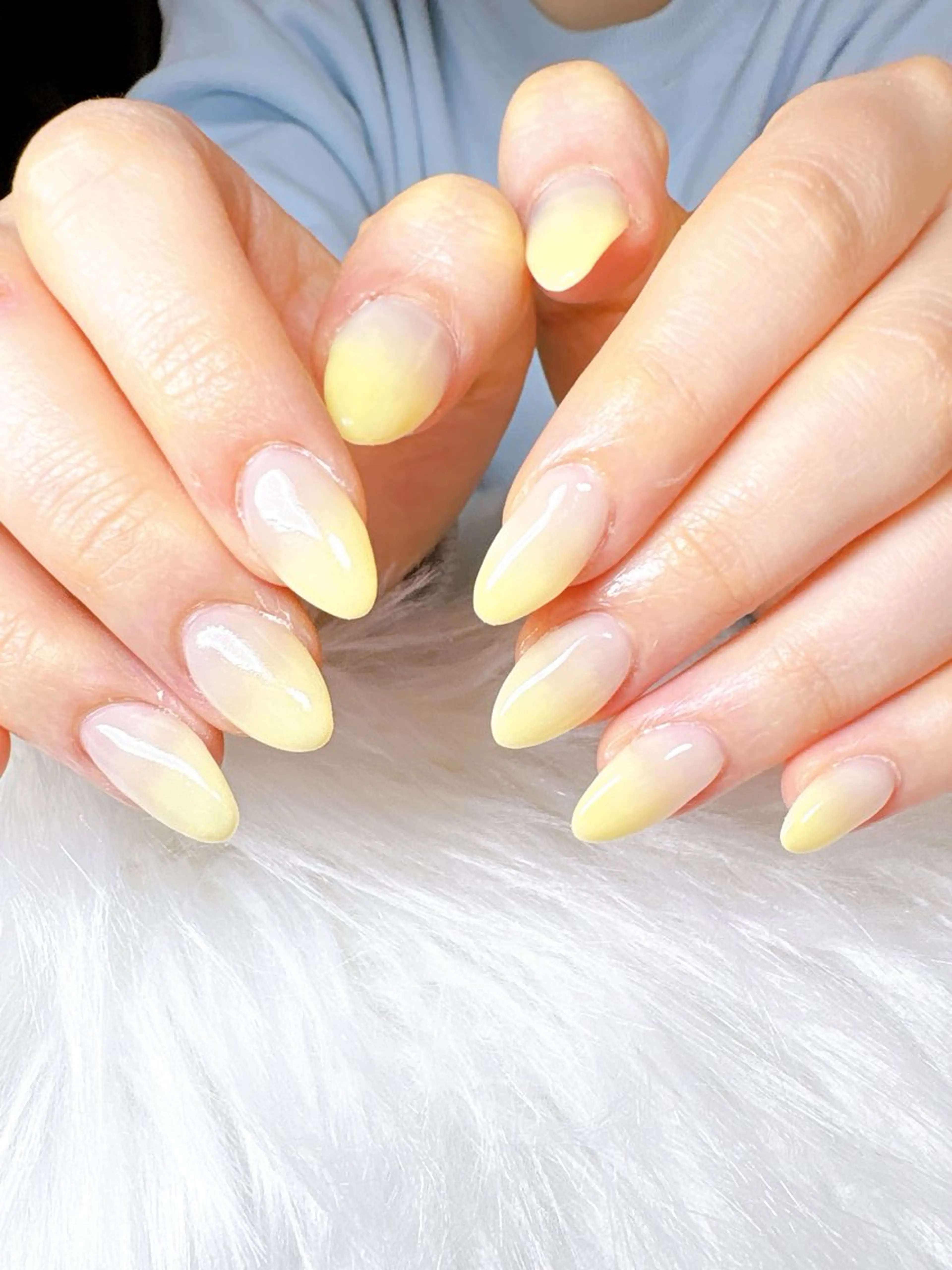 ネイル ECLAT エクラ所属・寺山 千鶴のネイルデザイン