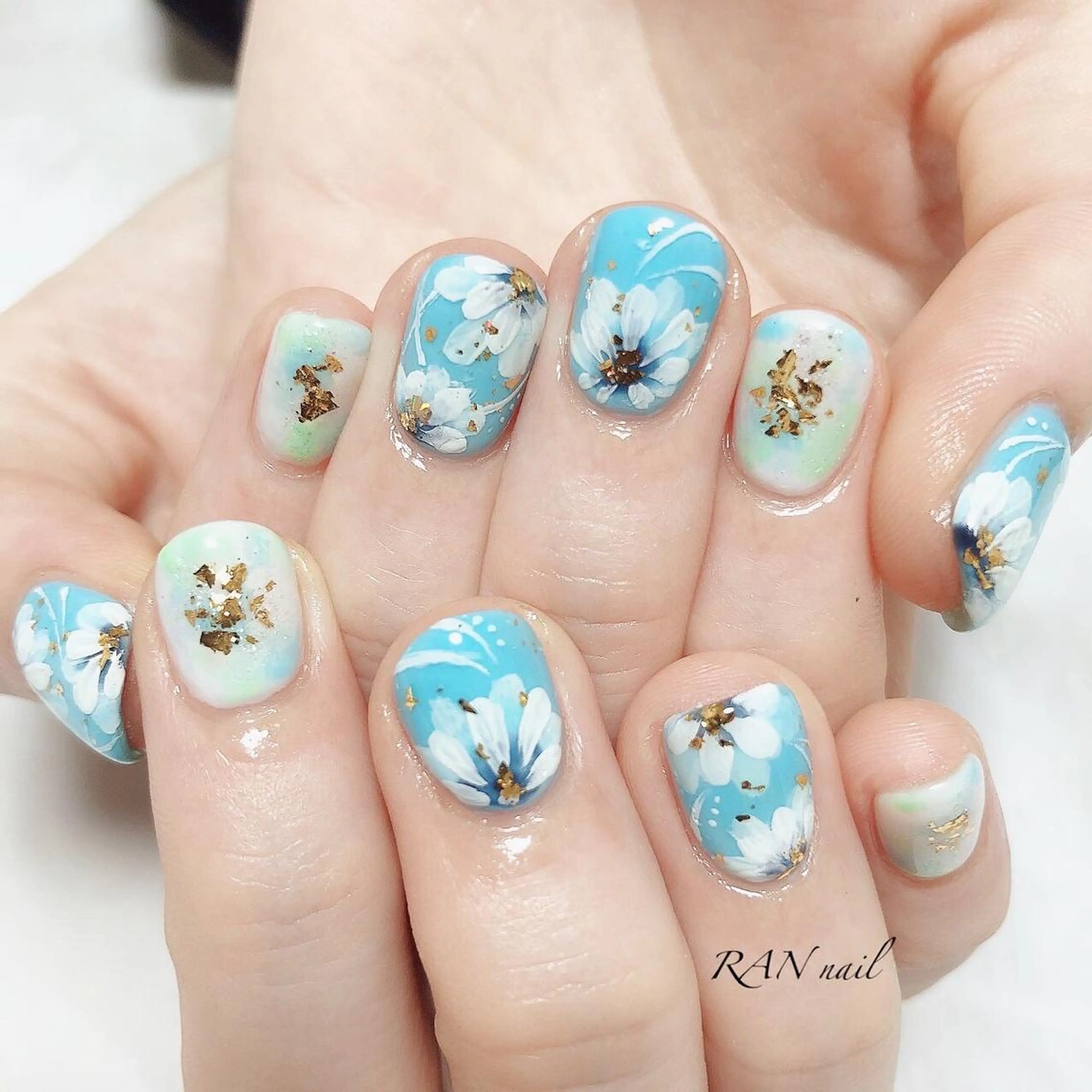 ネイル フラワーネイル グリーン 水色 大理石ネイル(マーブル) オフィスネイル ハンドネイル フットネイル RAN nail 〜ランネイル〜所属・RAN nailのネイルデザイン