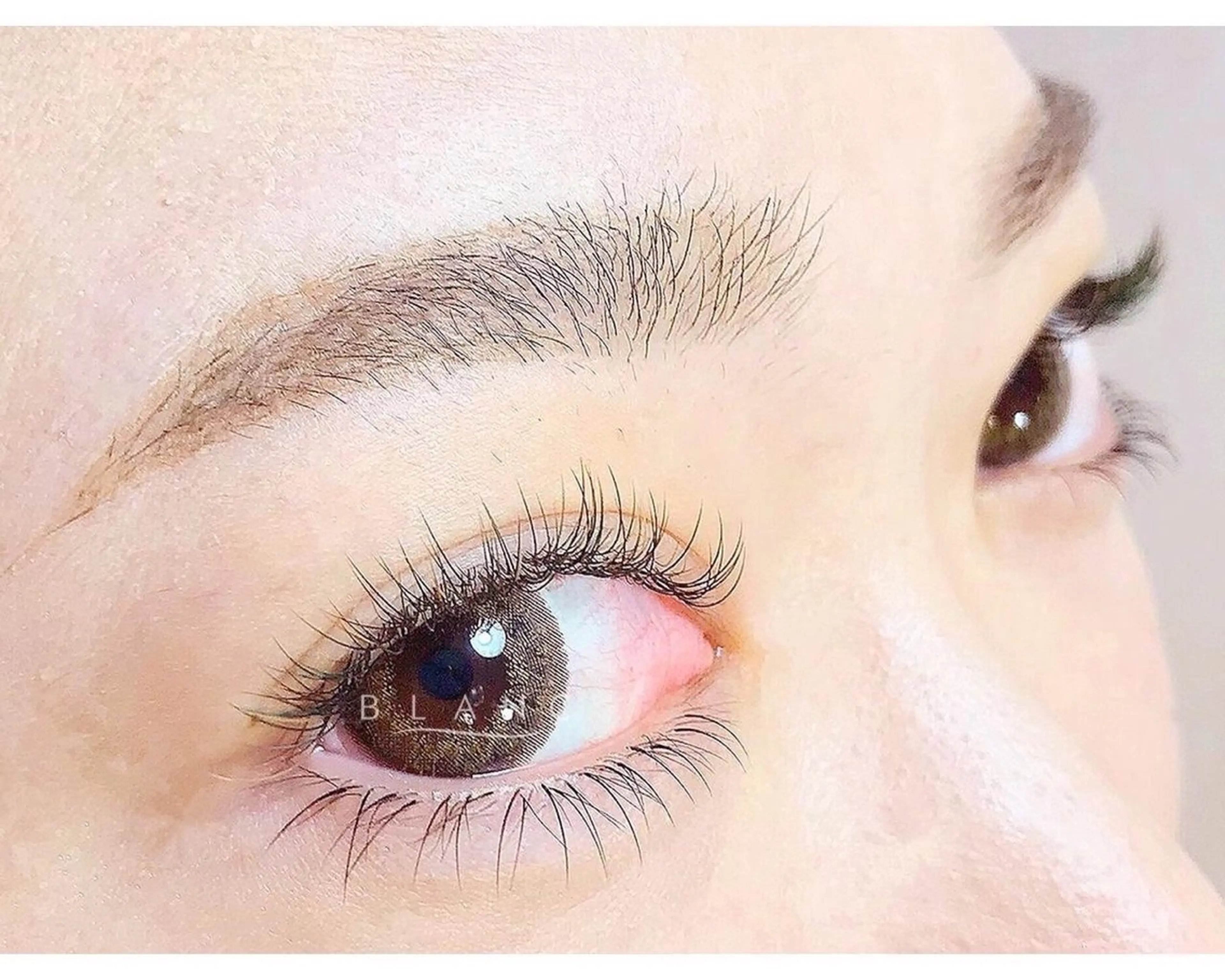 マツエク・マツパ Eyelash Salon Blanc 浜松アクトタワー店所属・河口 芽生の眉毛・アイブロウイメージ