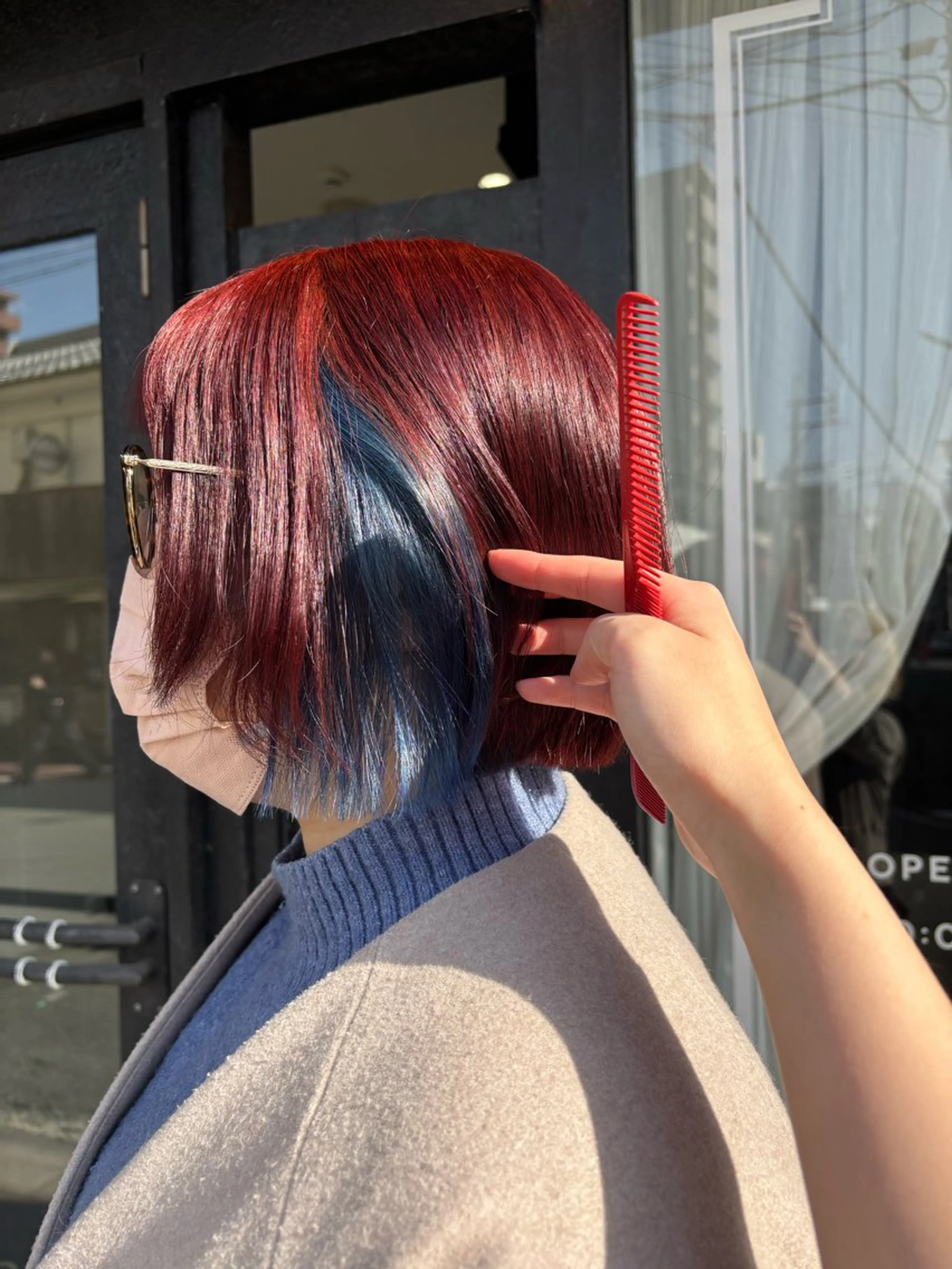 ミディアム ヘアカラー comeghead 琴音のヘアスタイル