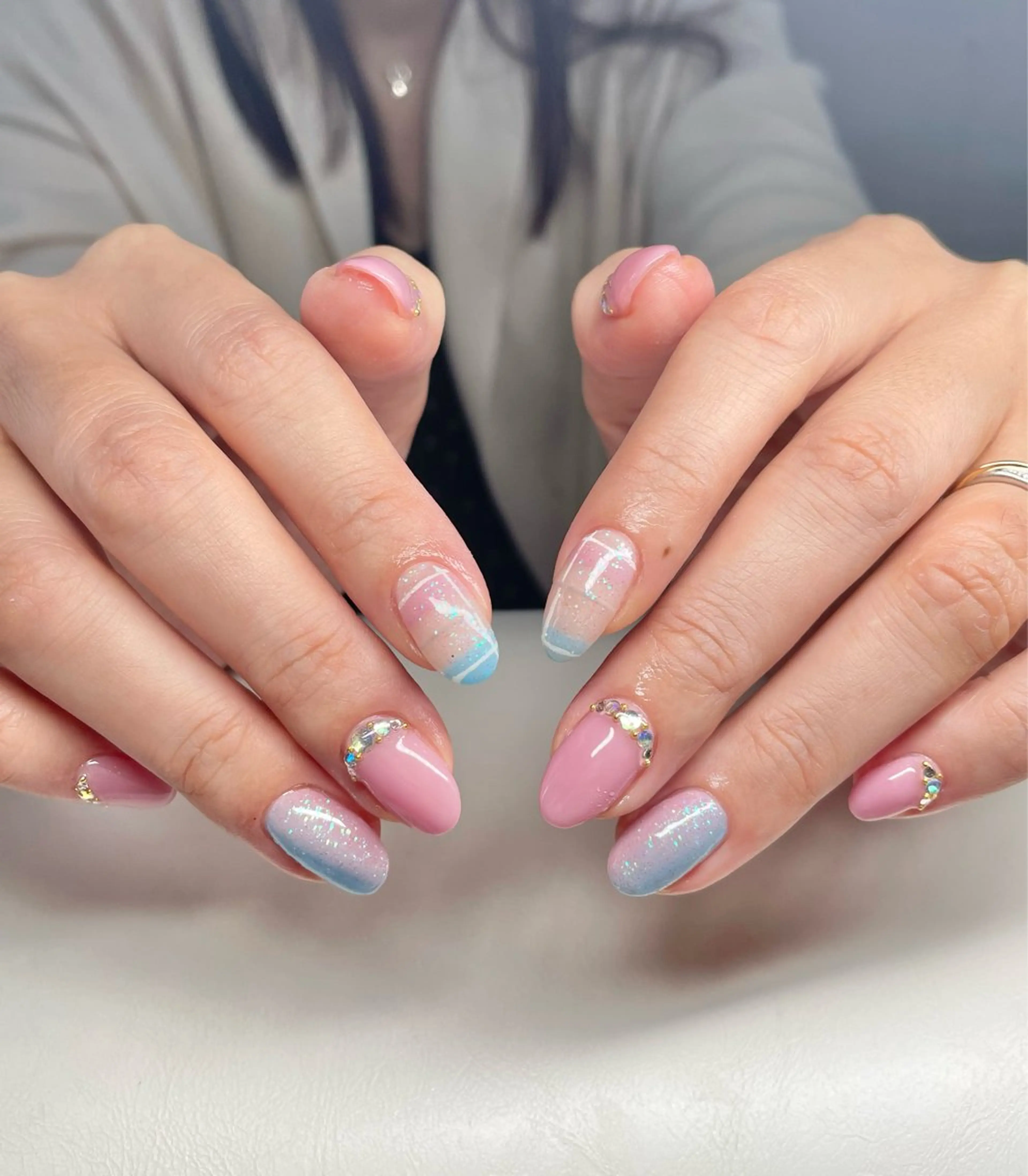 ネイル 持ち込み ハンドネイル Rena-ju キャサディのネイルデザイン