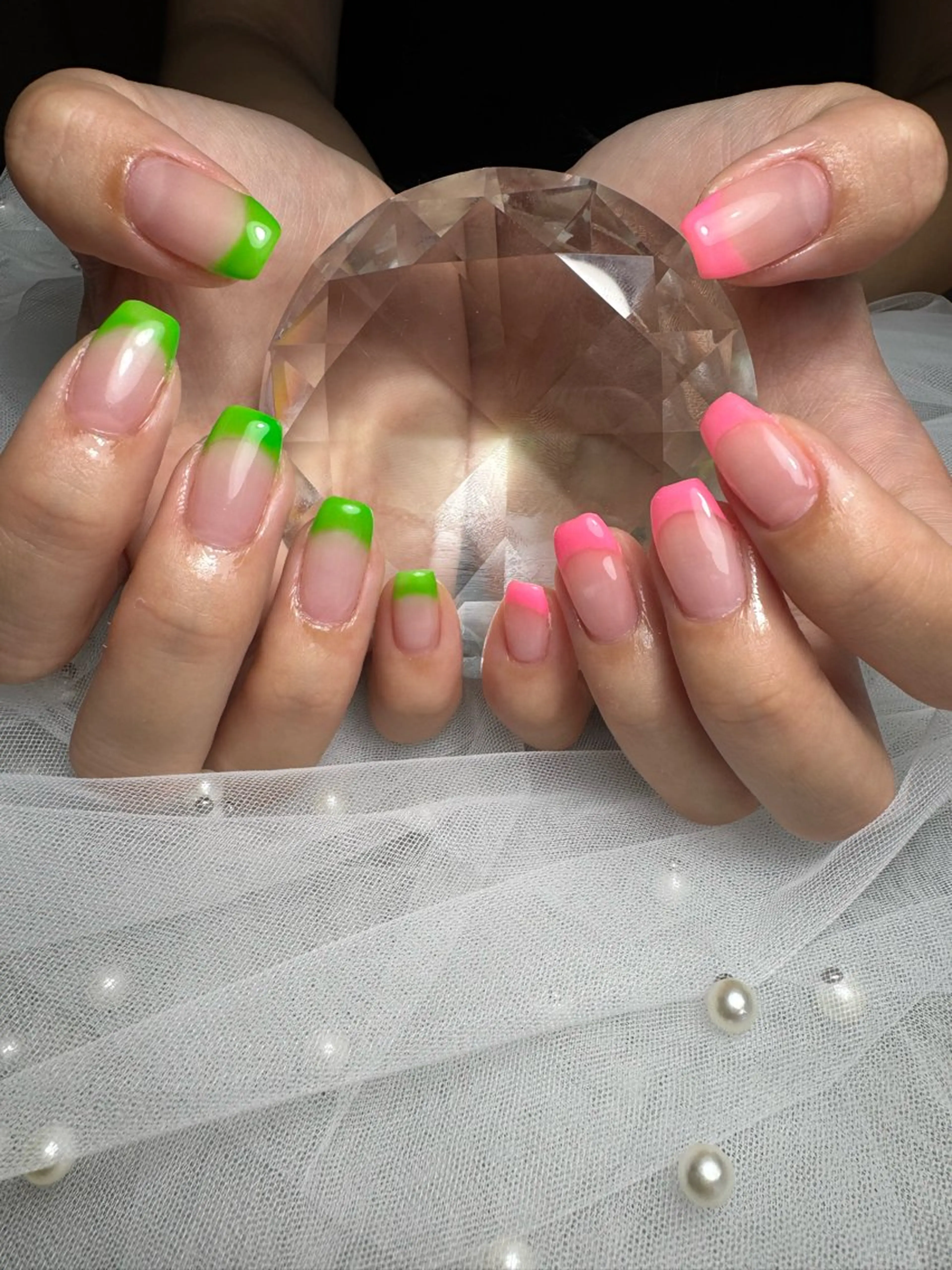 ミディアム forR's AIKAのネイルデザイン