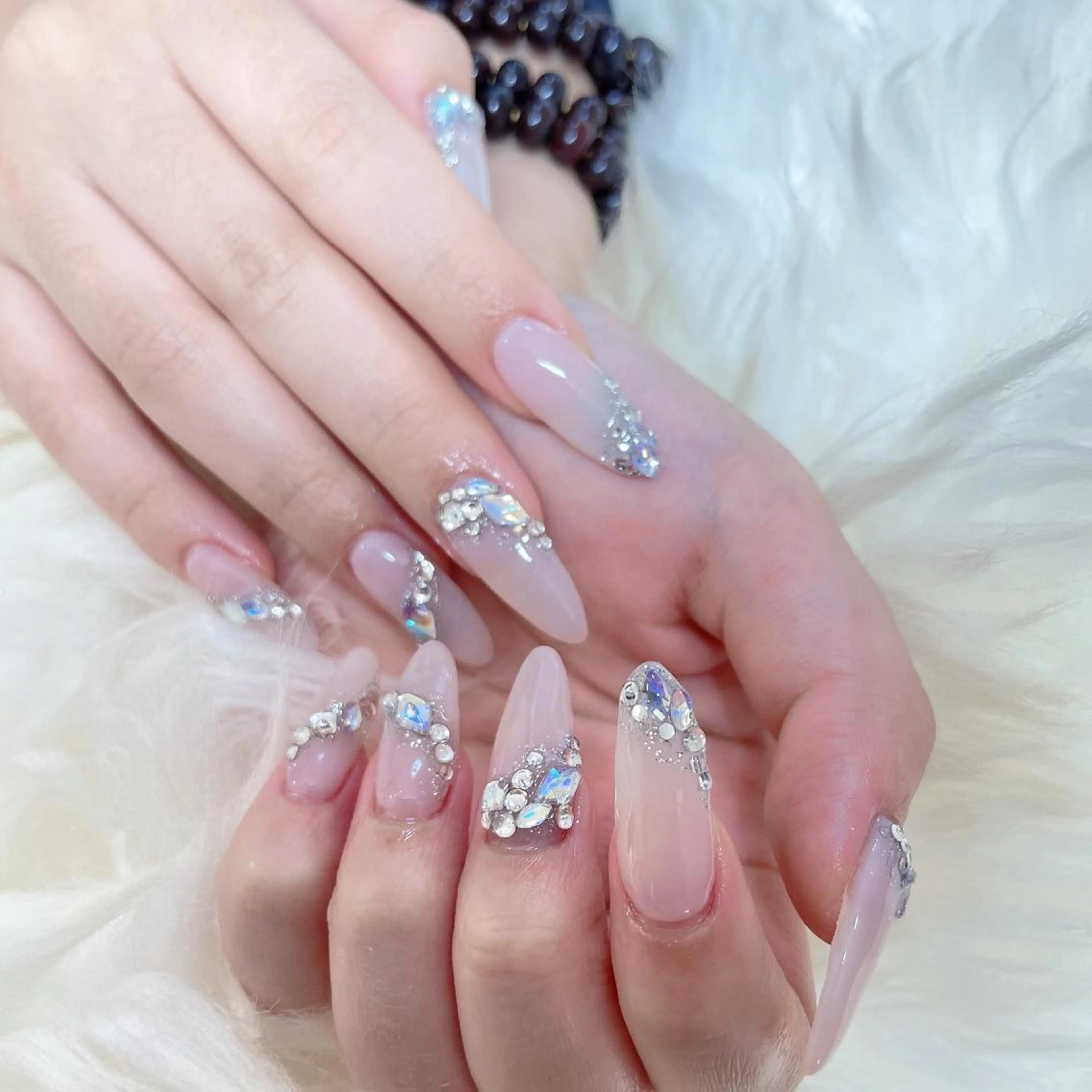 ロング ハンドネイル ハンドケア 💜MIYA nail川崎店のネイルデザイン