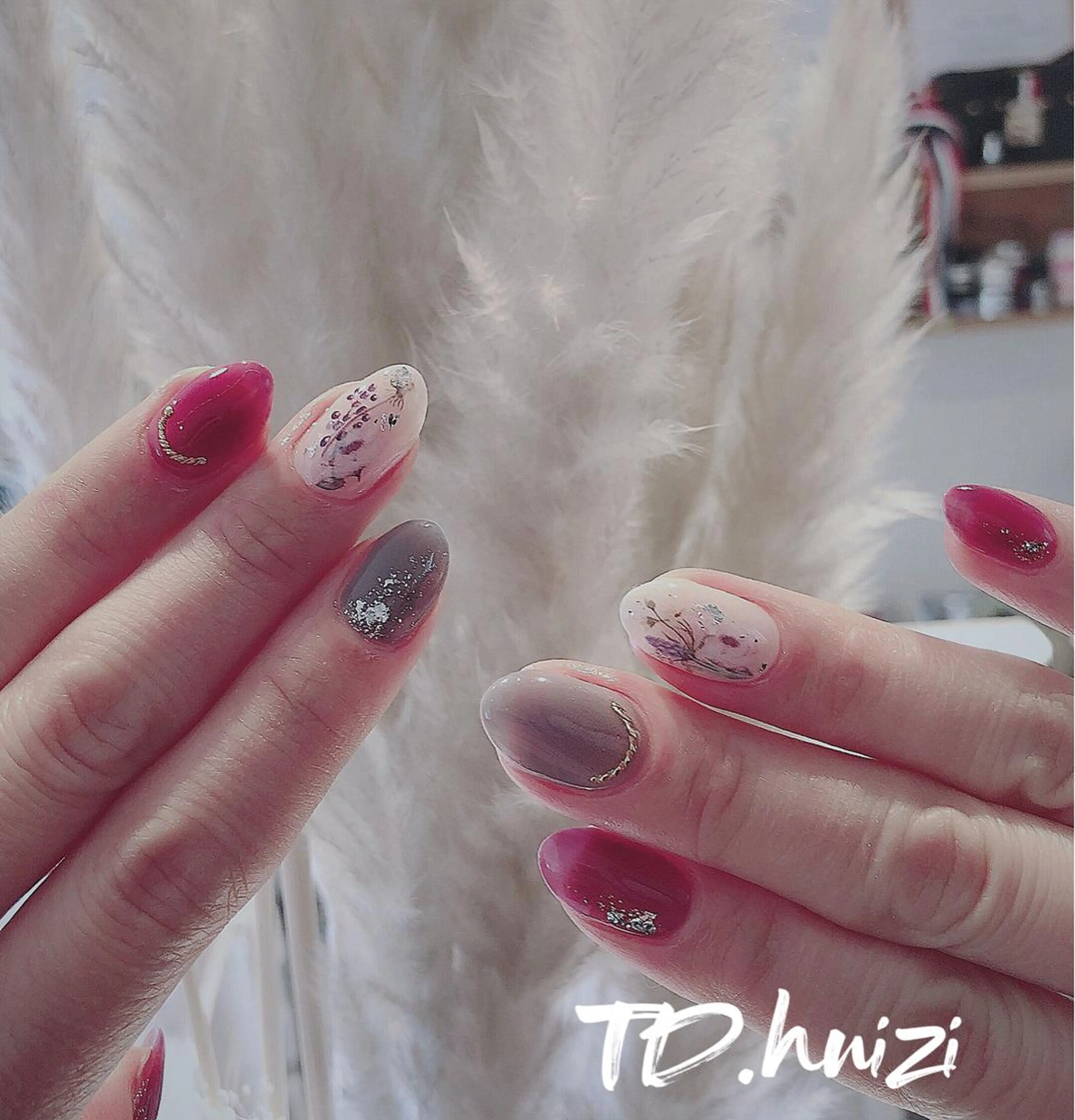 ミディアム めぐみのネイルサロン 惠のネイルデザイン