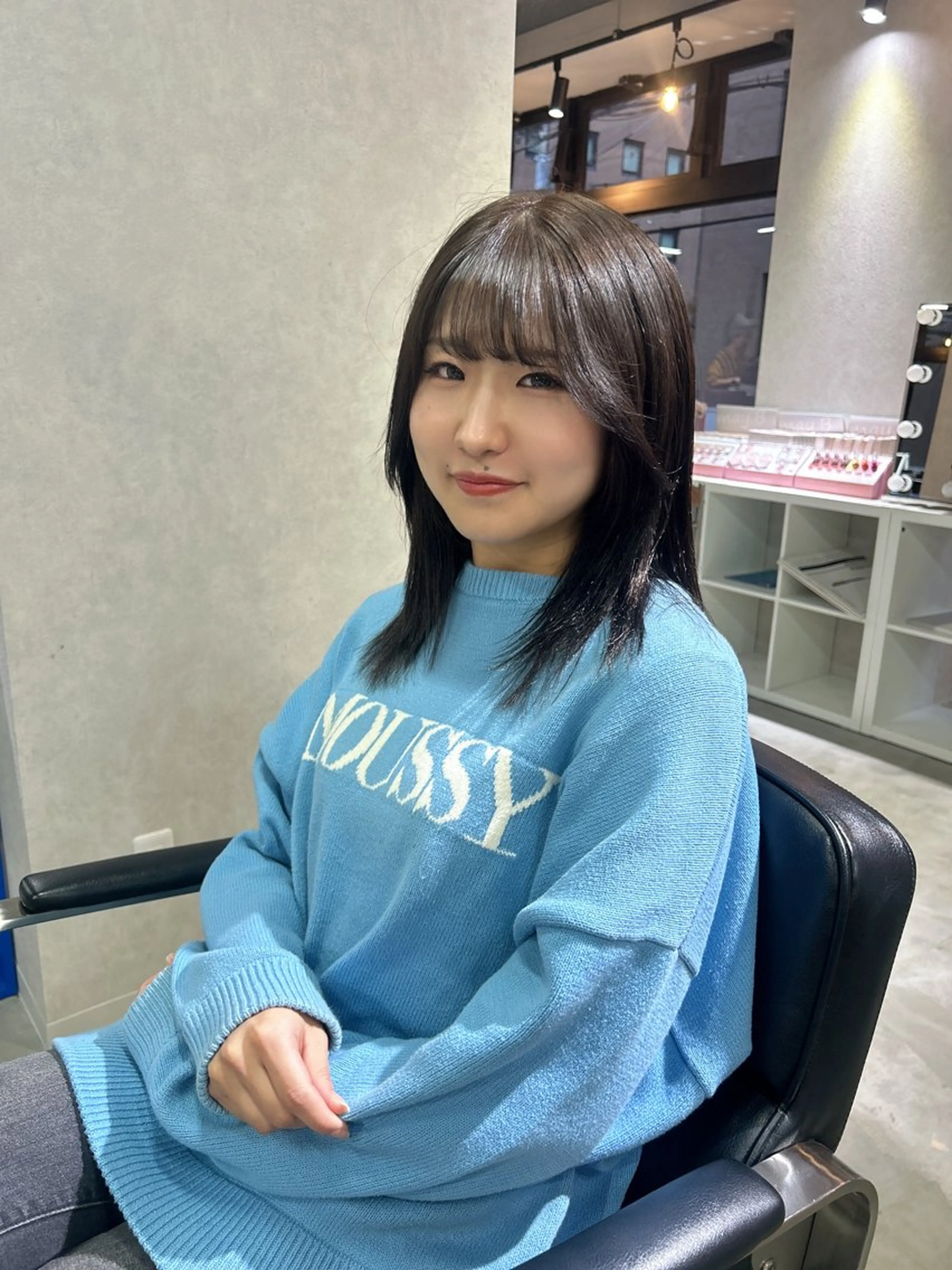 ミディアム 顔まわりレイヤー 顔周りカット レイヤーカット 髪質改善大阪/ 酸性縮毛矯正/ゆうとのヘアスタイル