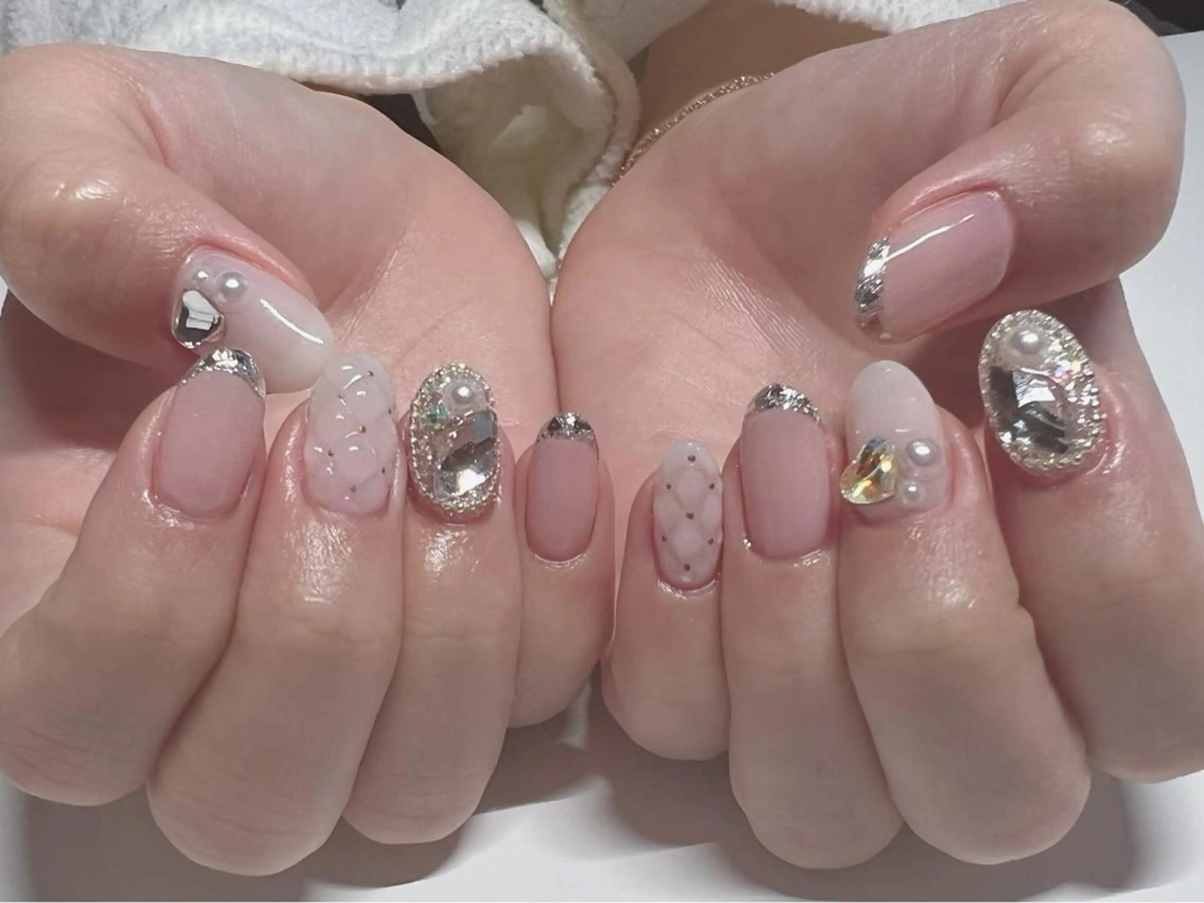 ネイル ハンドネイル IRAS所属・IRAS..nail ＥＲＩＫＡのネイルデザイン