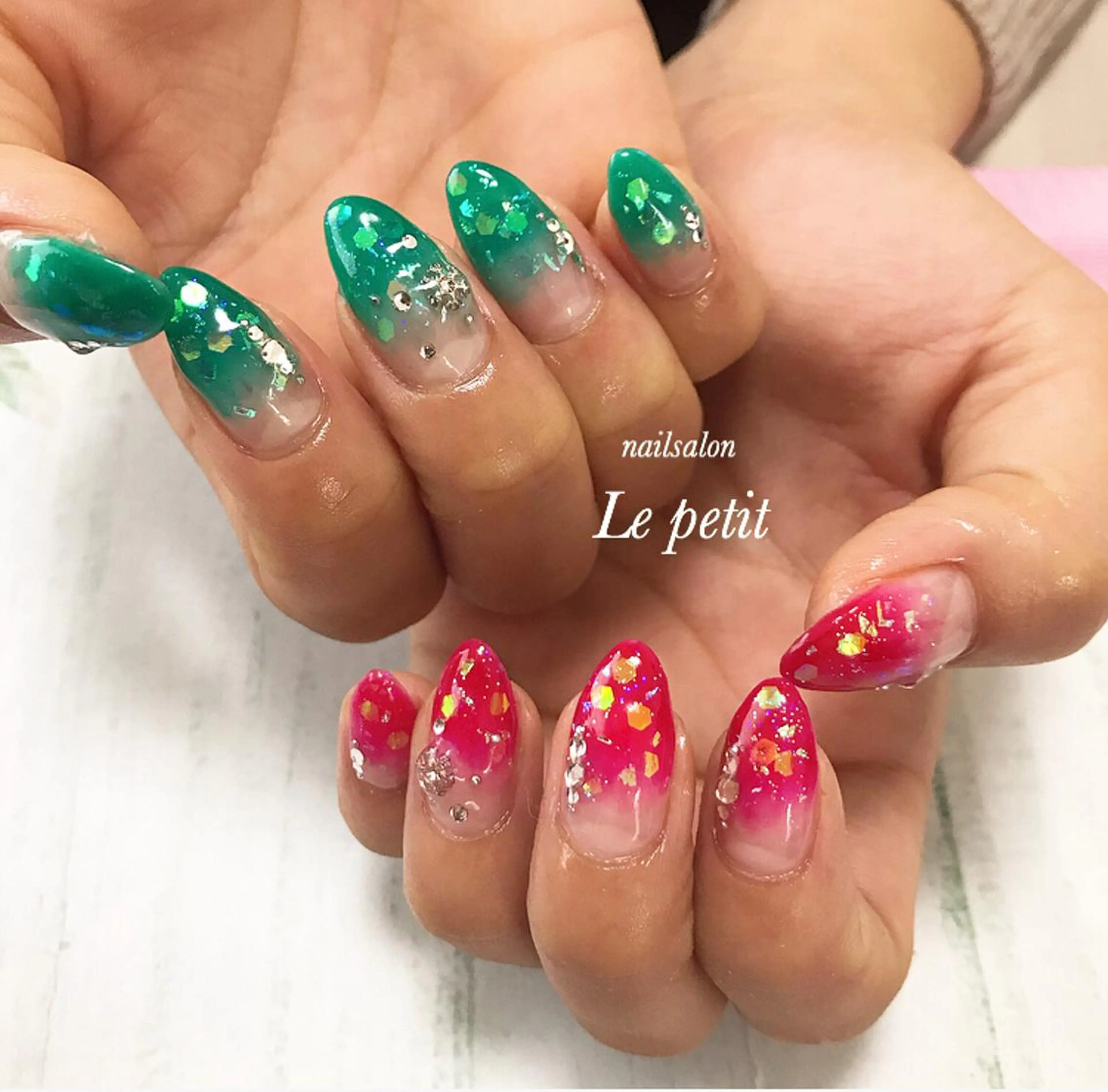 ネイル 石野 広佳のネイルデザイン