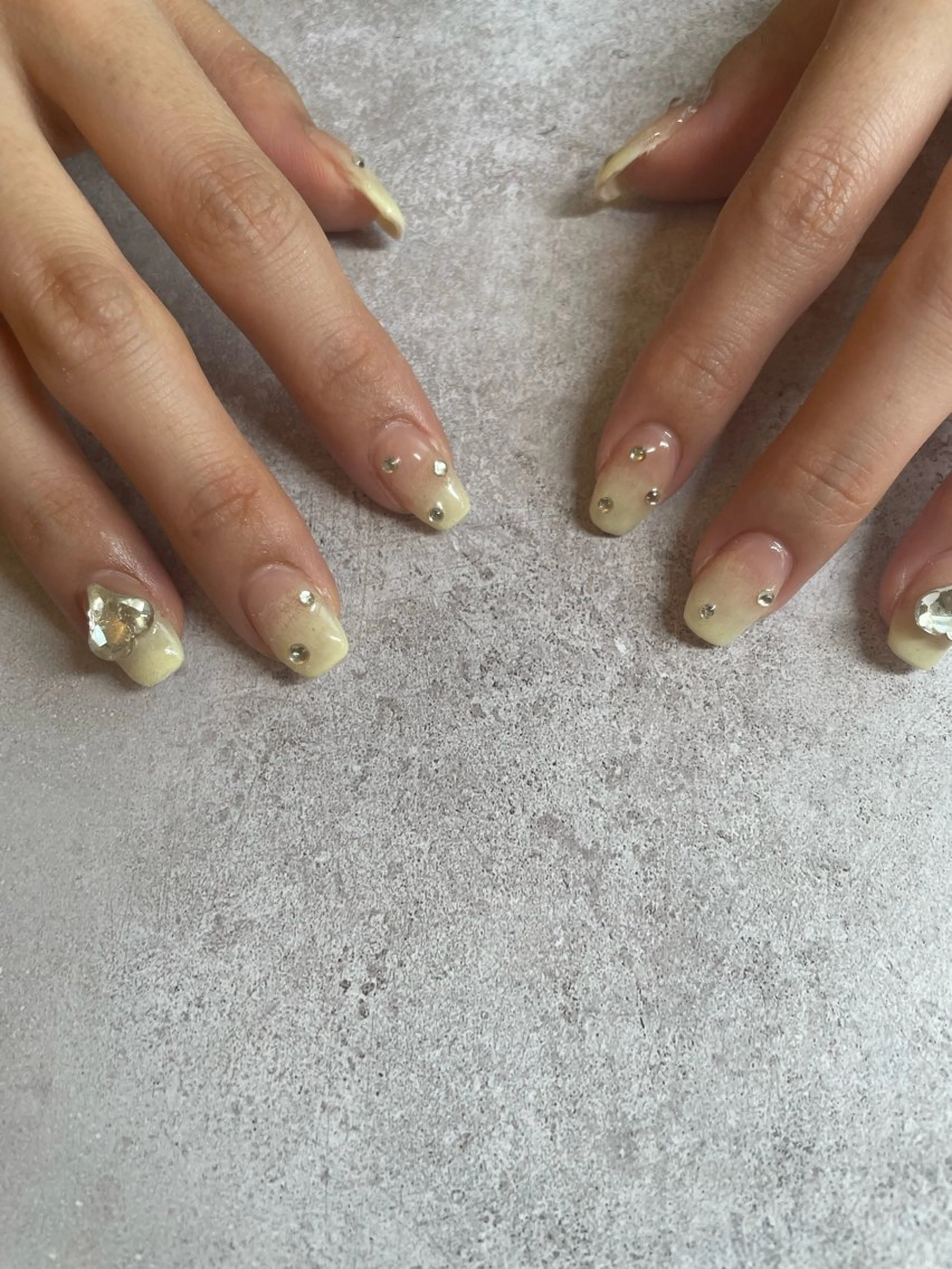 ネイル アートネイル ハンドネイル ulu🌼 nanaのネイルデザイン