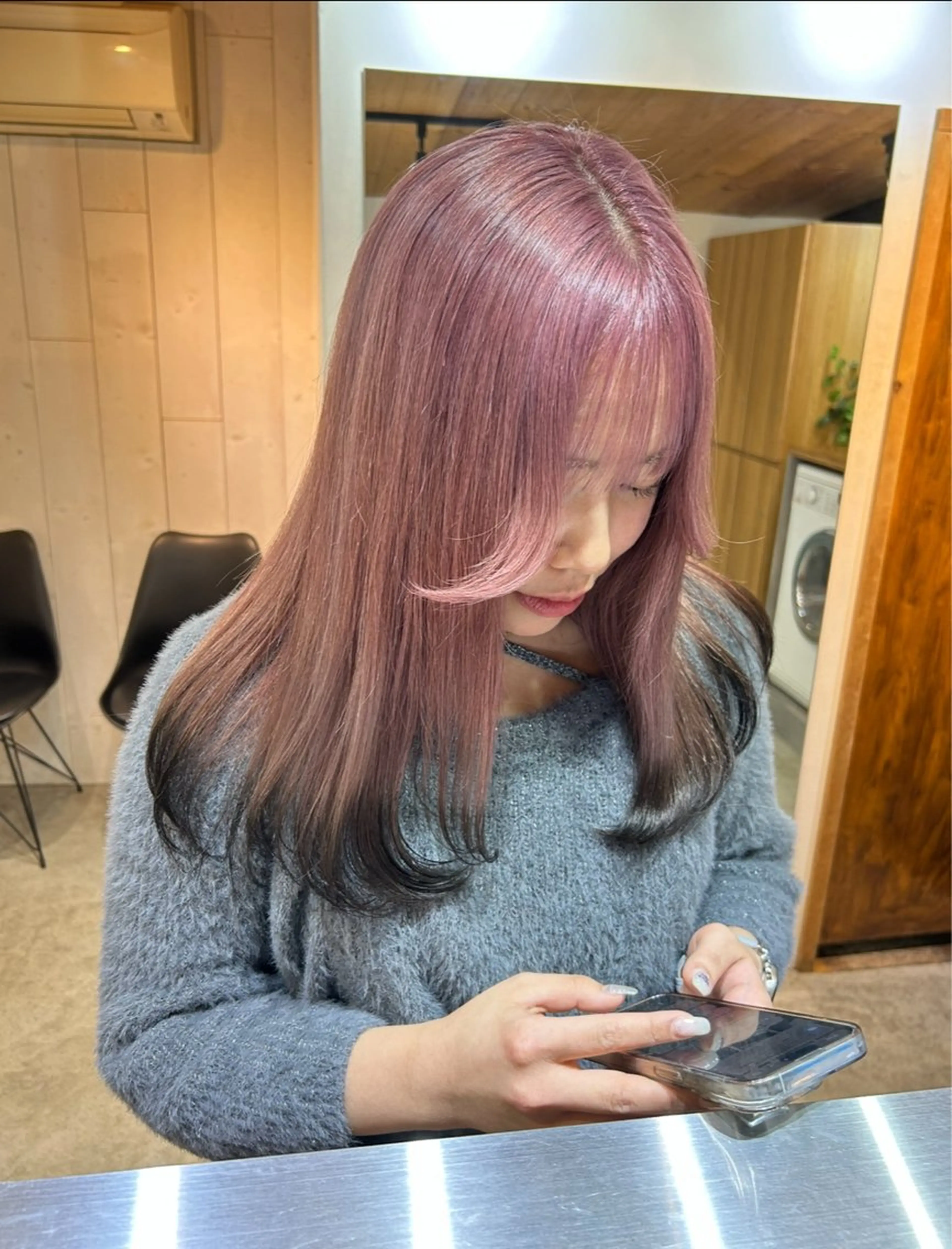 ミディアム カラー ヘアアレンジ ピンクカラー カット ヘアカラー トリートメント 🧸艶々韓国ヘア 🧁mizunaのヘアスタイル