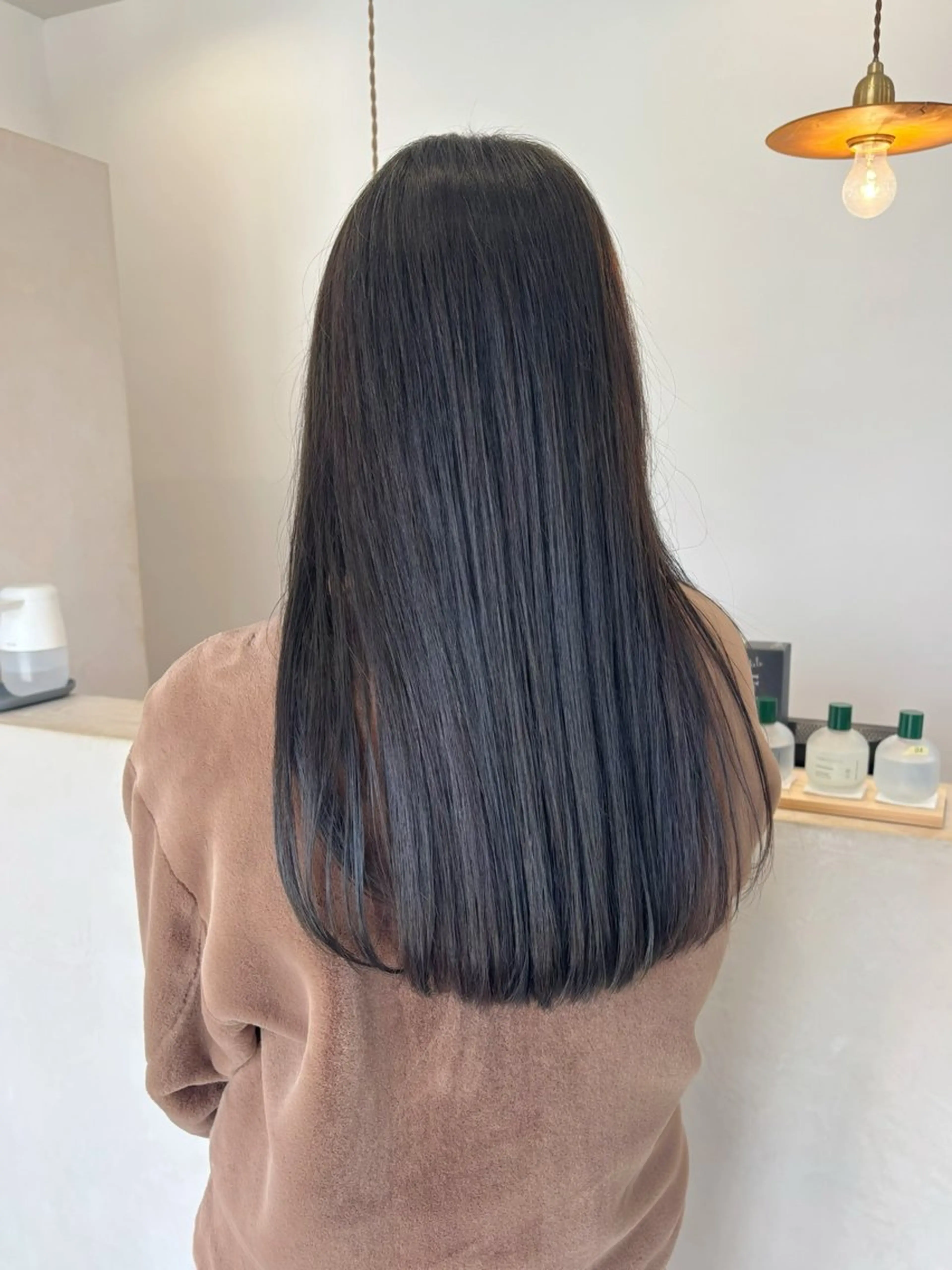 ロング カラー グレージュ オリーブグレージュ オリーブグレー オレンジ カット ヘアカラー 真弓 理沙のヘアスタイル