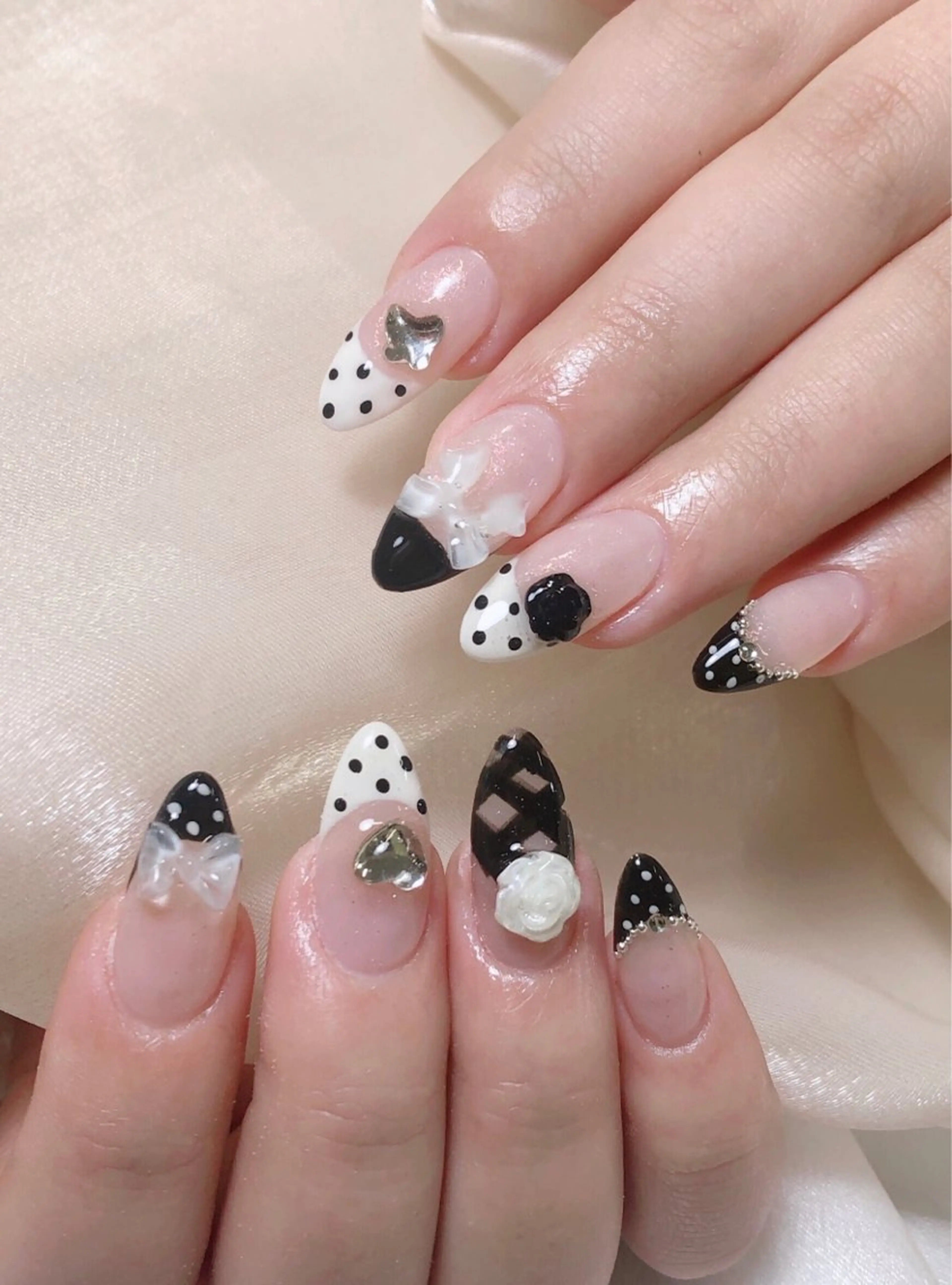 ネイル ハンドネイル LR.ONE ヨウのネイルデザイン