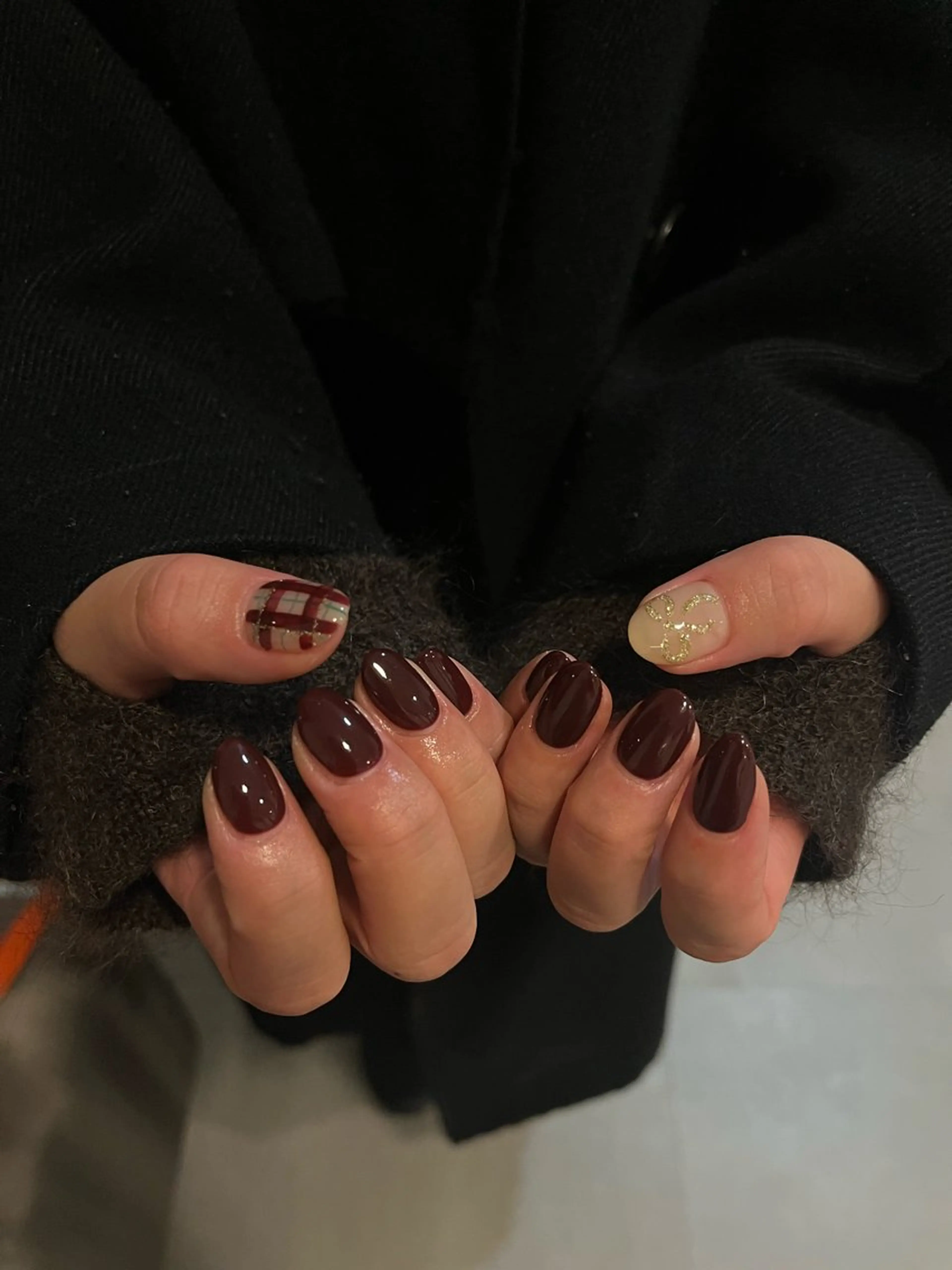 ネイル ハンドネイル +vico 堀江店所属・中西 春那のネイルデザイン