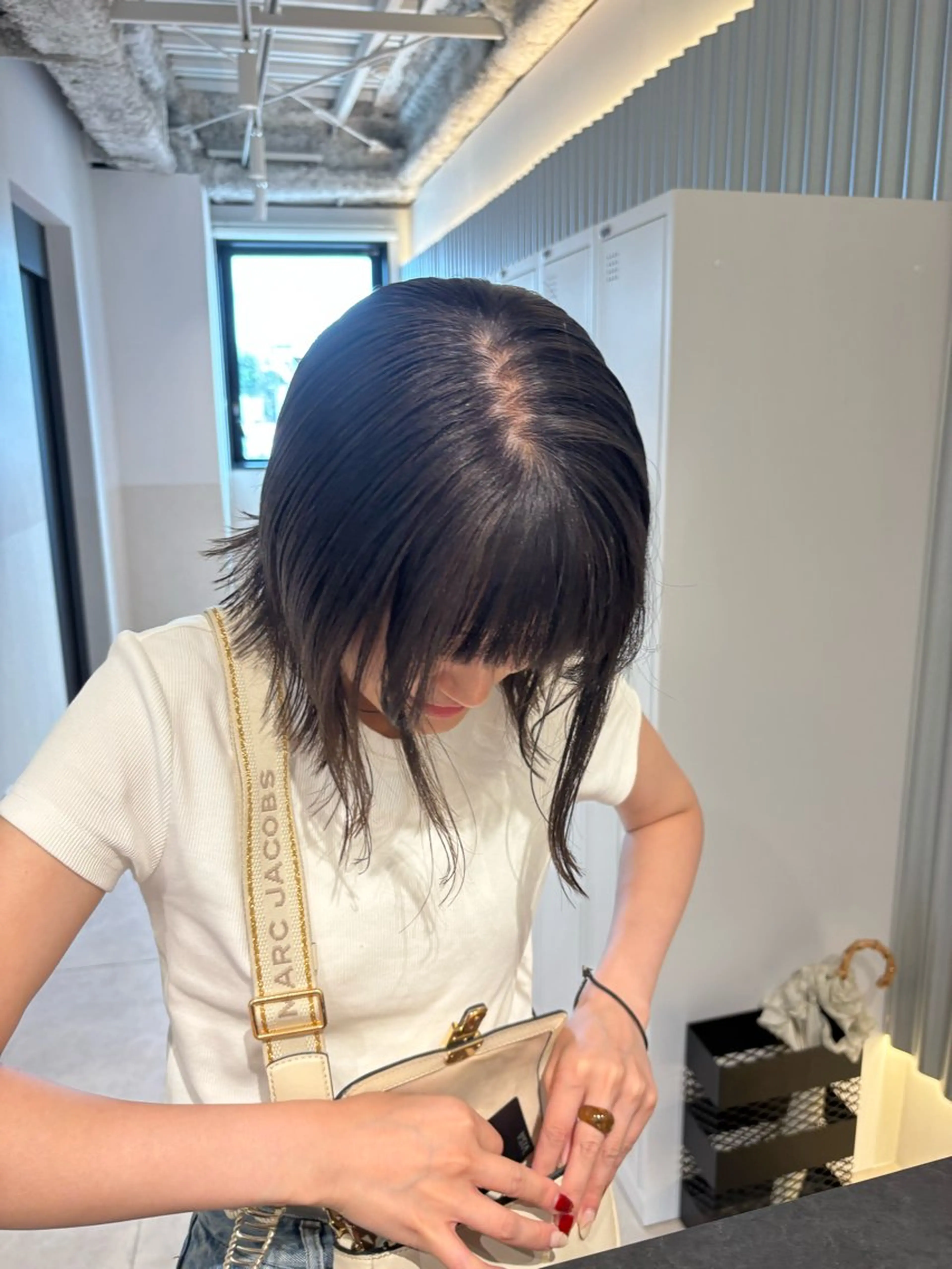 ショート カラー パーマ ヘアアレンジ グレージュ オリーブグレージュ オリーブグレー カット ヘアカラー トリートメント ヘッドスパ ヘアセット 押切 響　のヘアスタイル