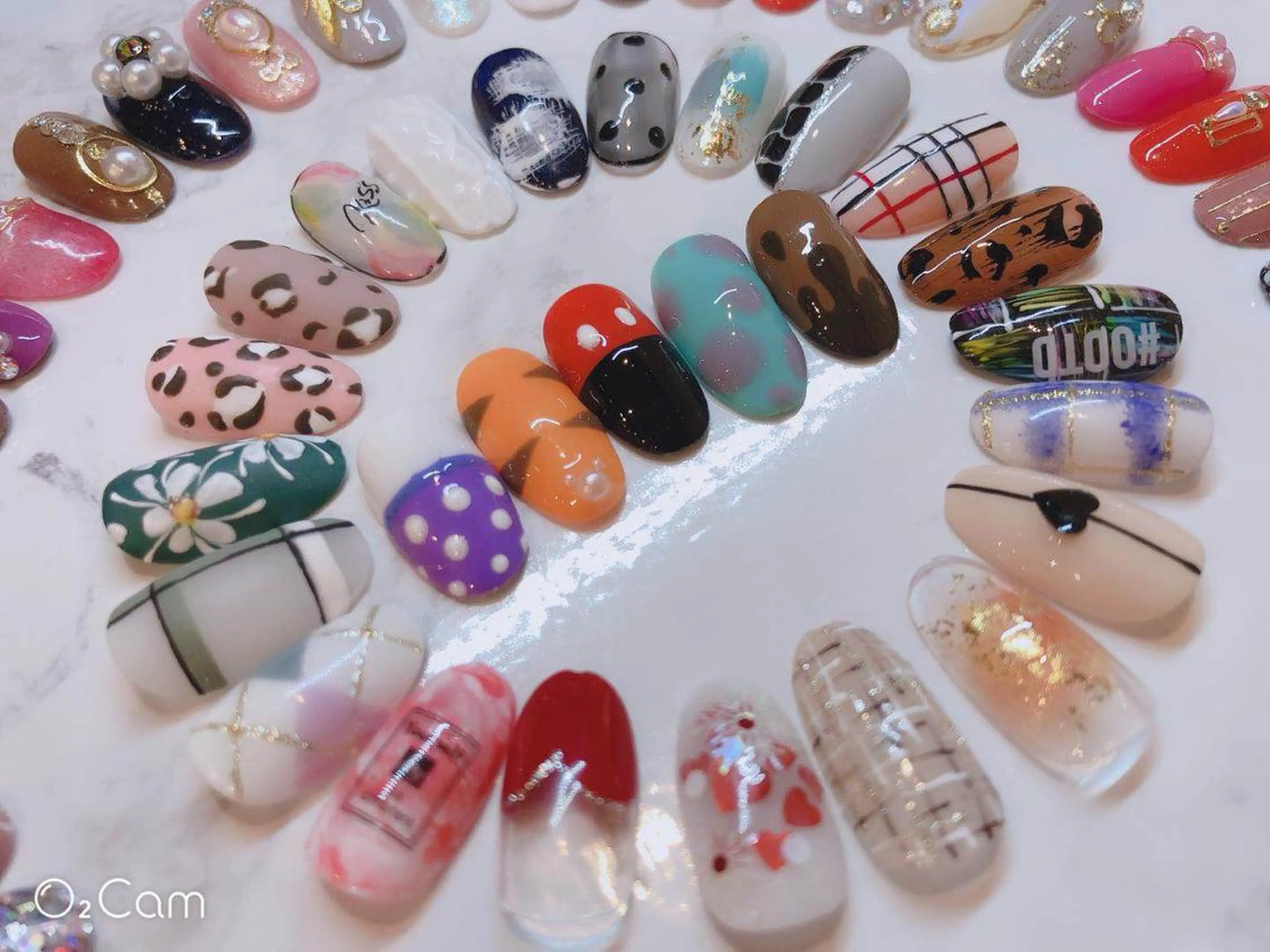 ネイル エムズ エムズのマツエク・マツパデザイン