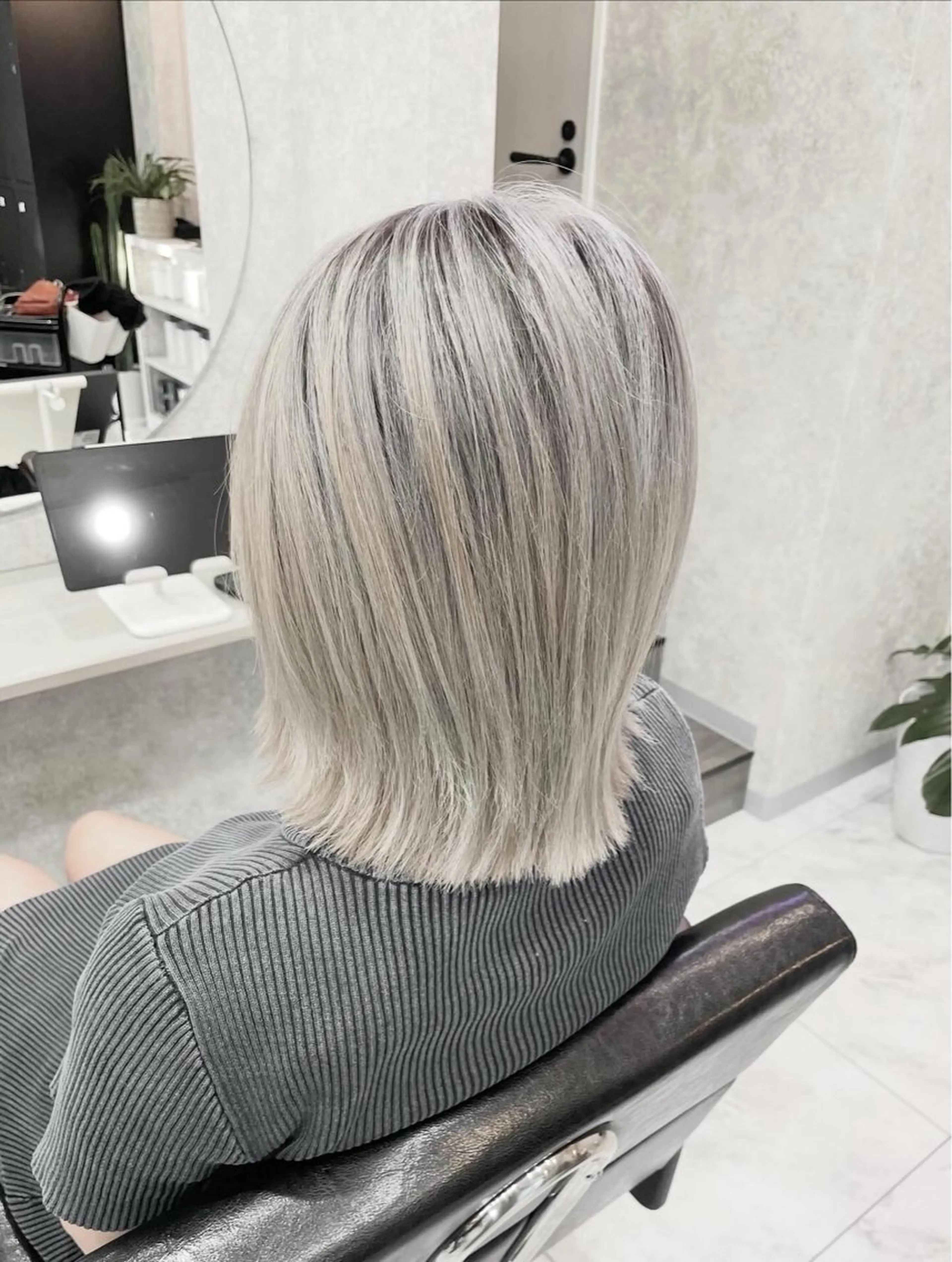 ショート 🦋ハイトーン🦋 石山 希理🦋のヘアスタイル