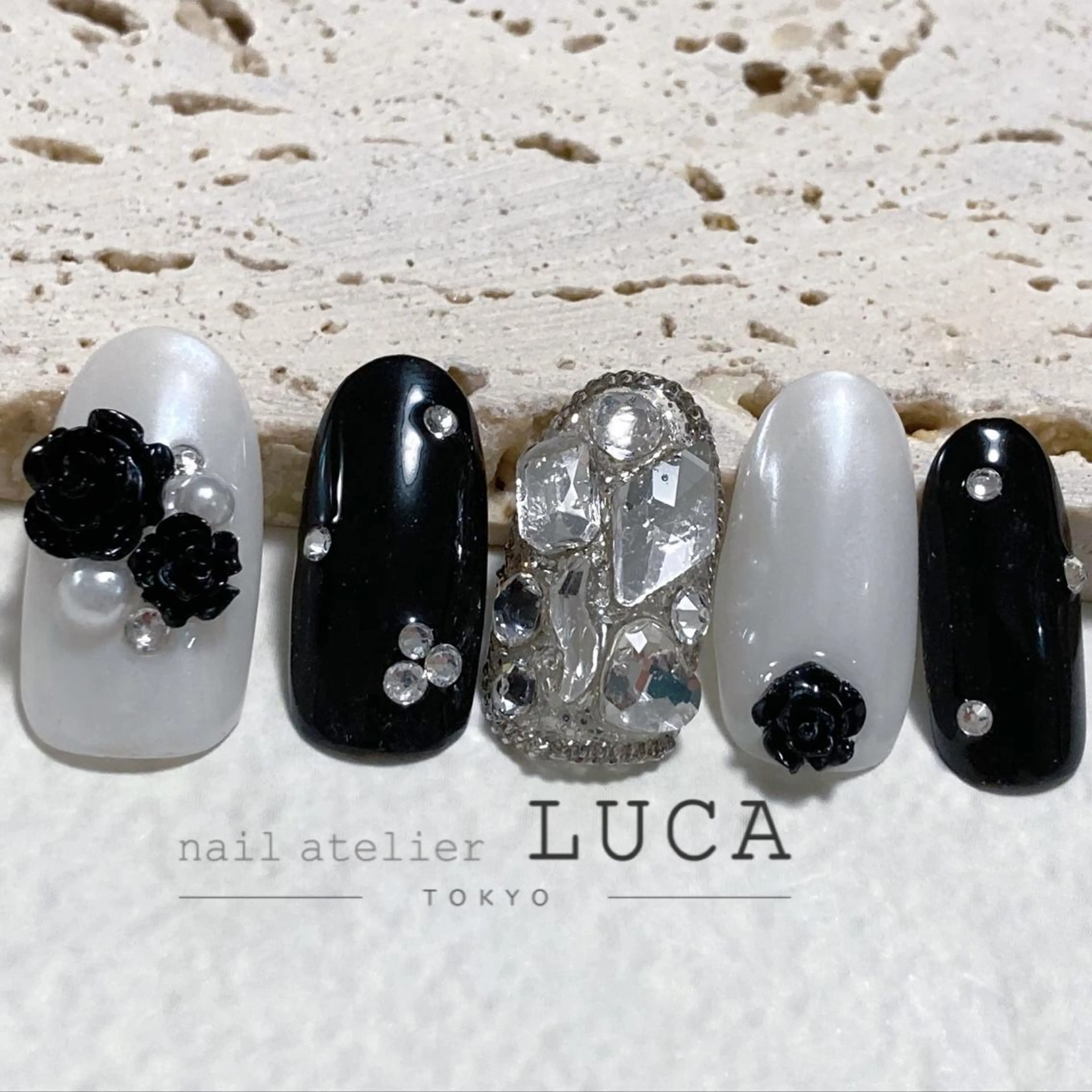 ネイル アートネイル オーロラネイル クリアネイル 長さ出し フットネイル ハンドネイル ネイルアトリエルカ スタッフのネイルデザイン