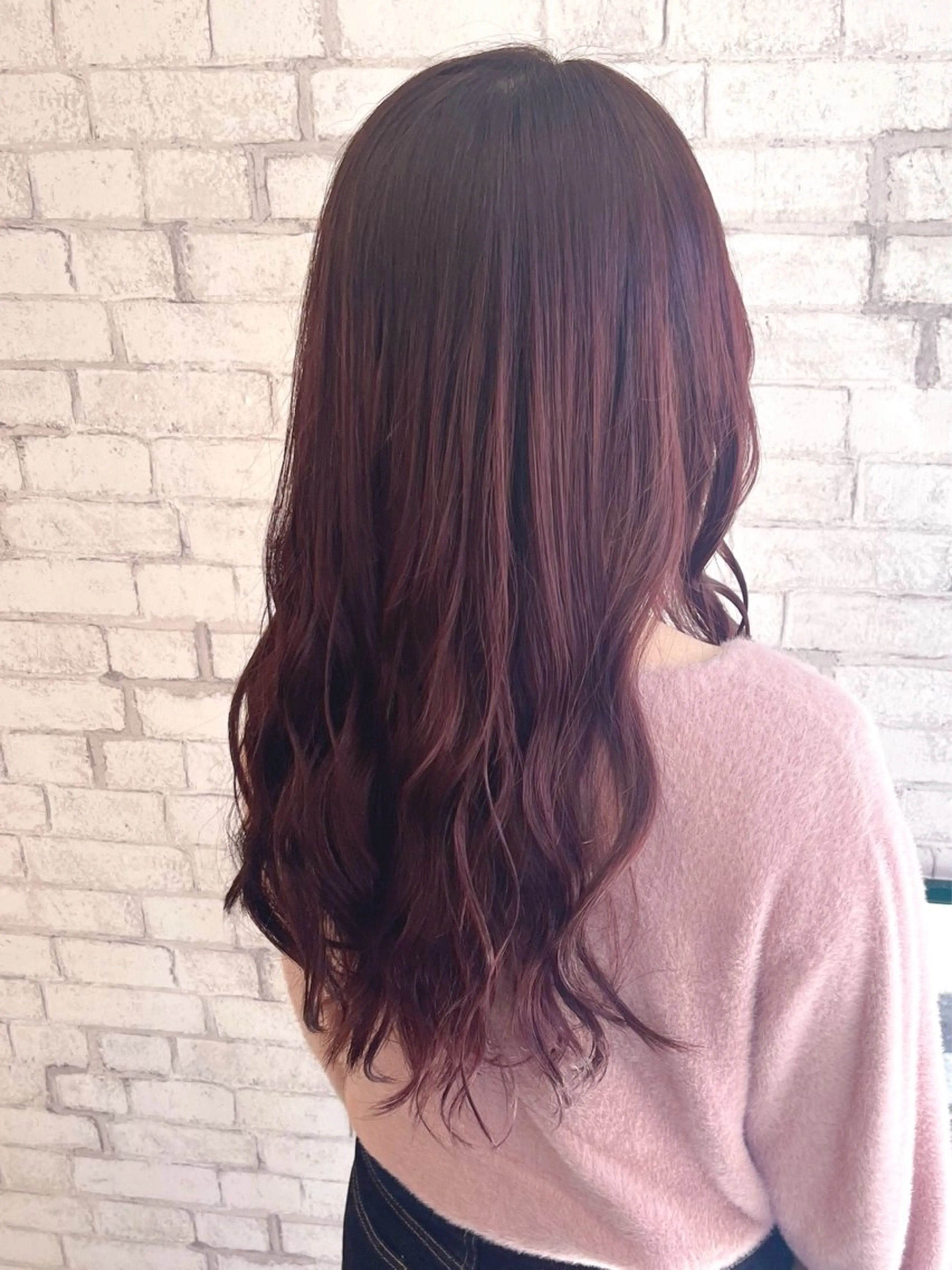 カラー ピンクカラー Neoest Log ＋ bell所属・荒川 鈴菜のヘアスタイル