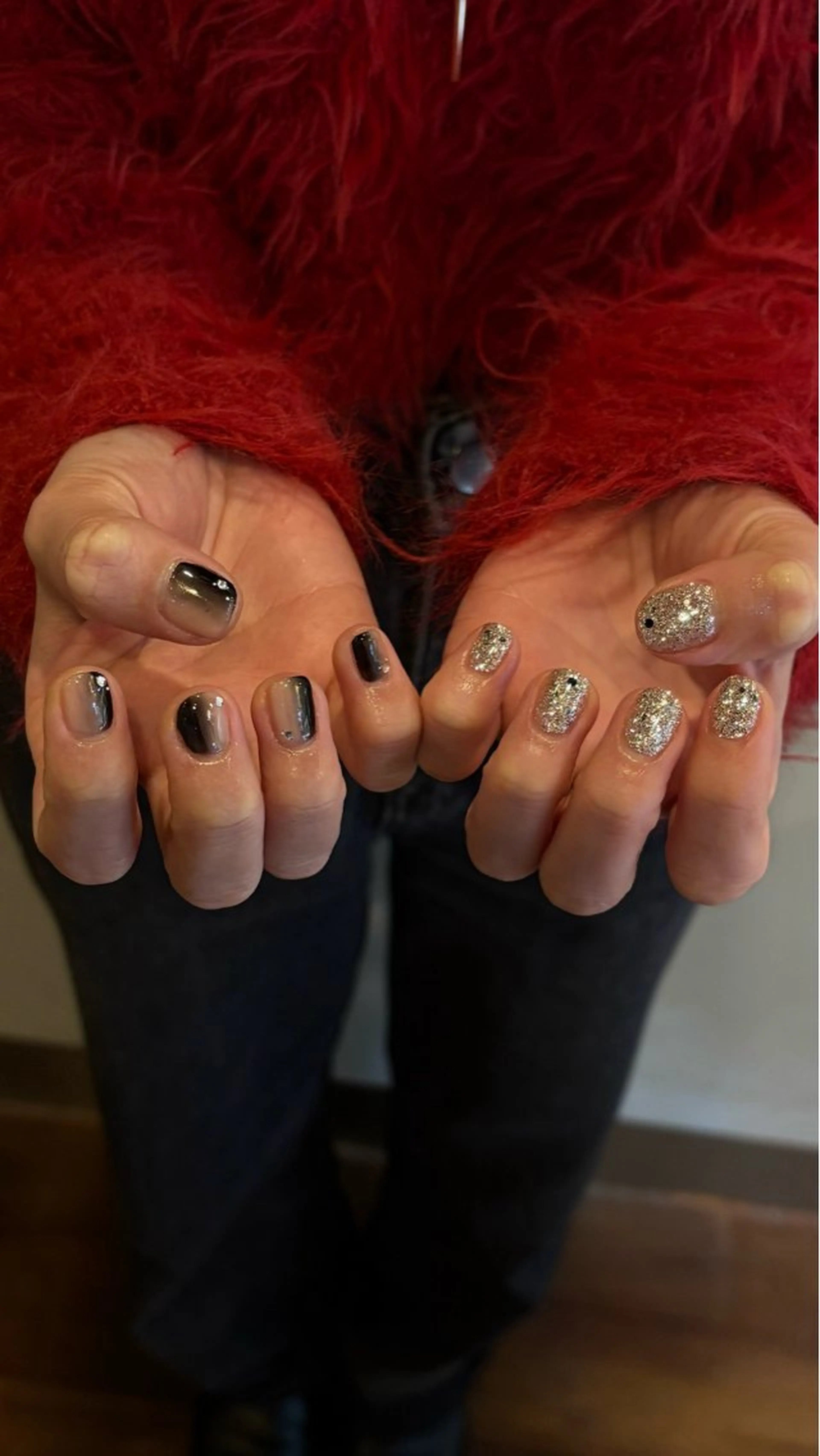 ネイル ミラーネイル ハンドネイル Mネイル&カフェシェレステ　久屋店所属・Mネイル久屋店 KOZUEのネイルデザイン