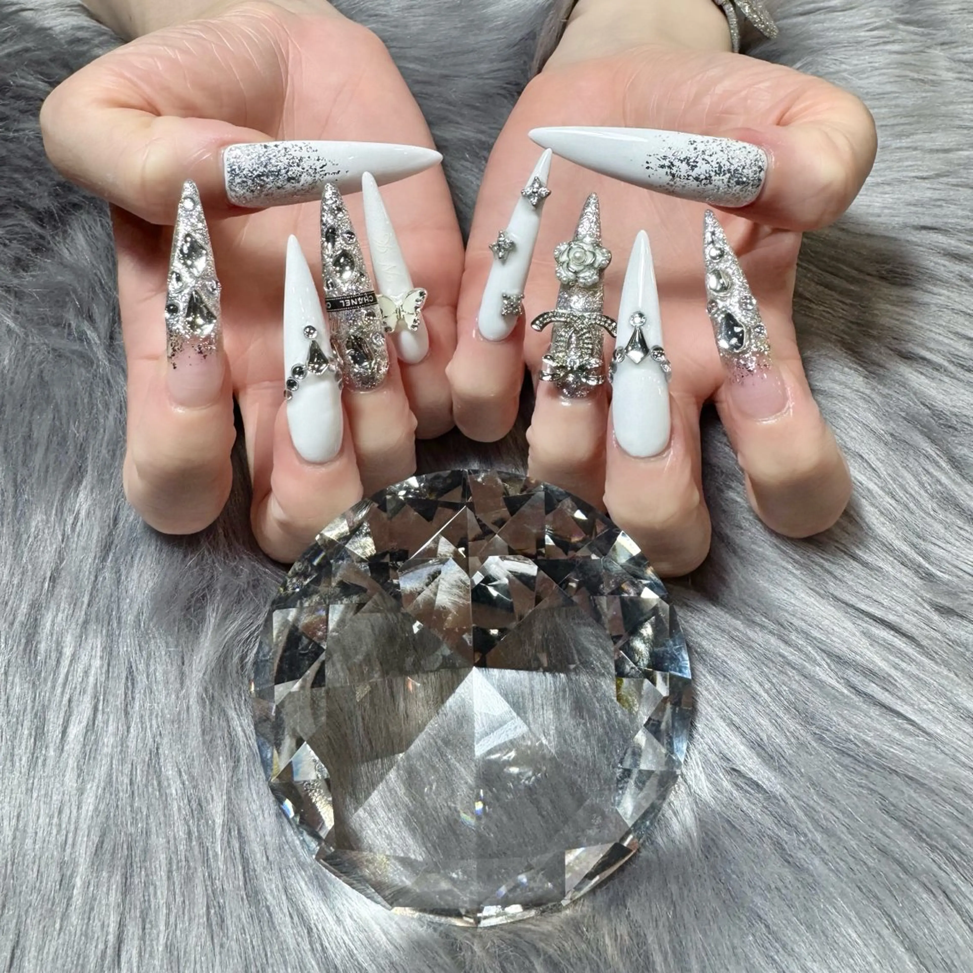 ネイル ハンドネイル ドリスネイルサロン所属・Doris Nail Salonのネイルデザイン