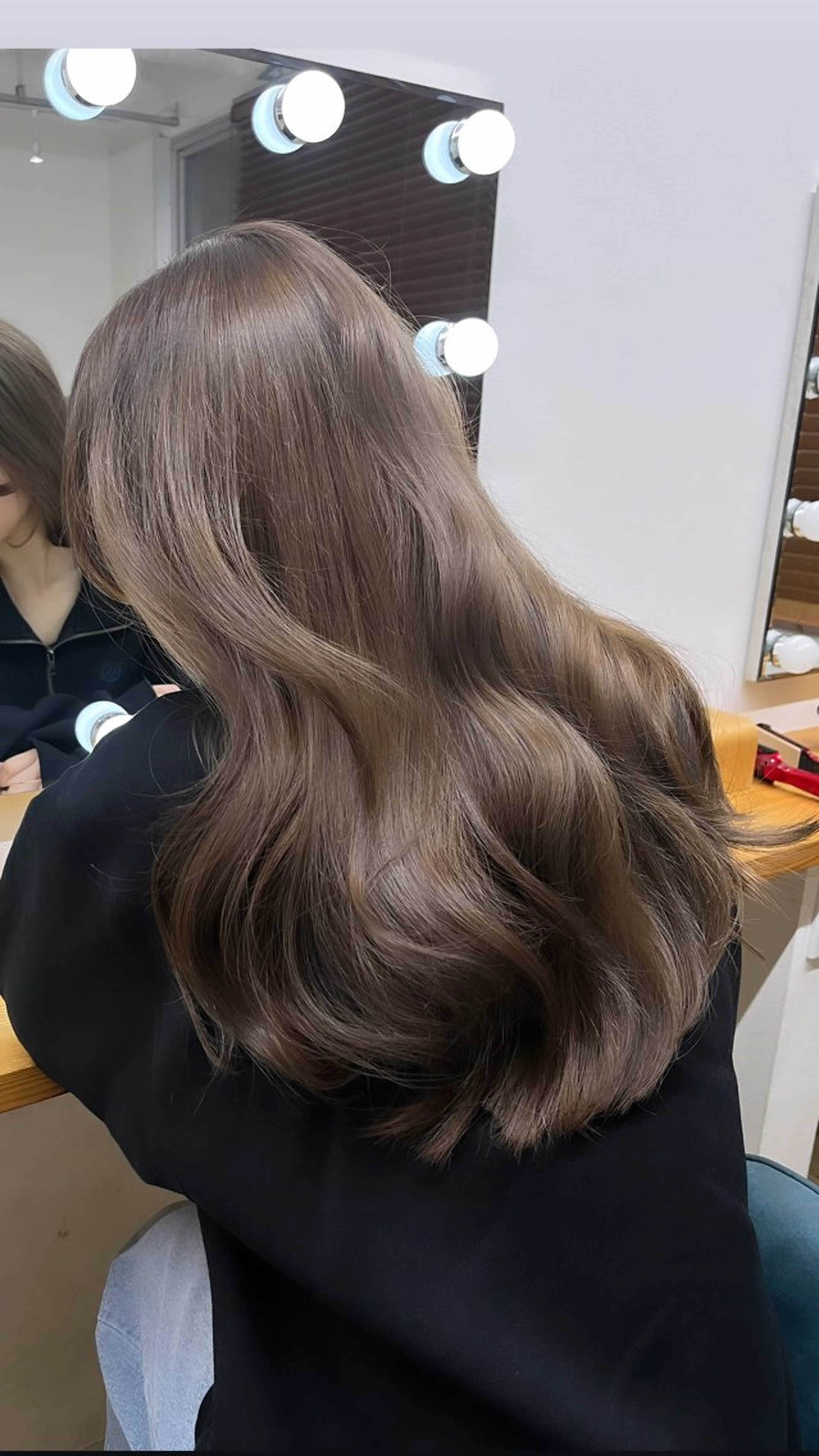 カット+ブリーチ一回カラーの写真