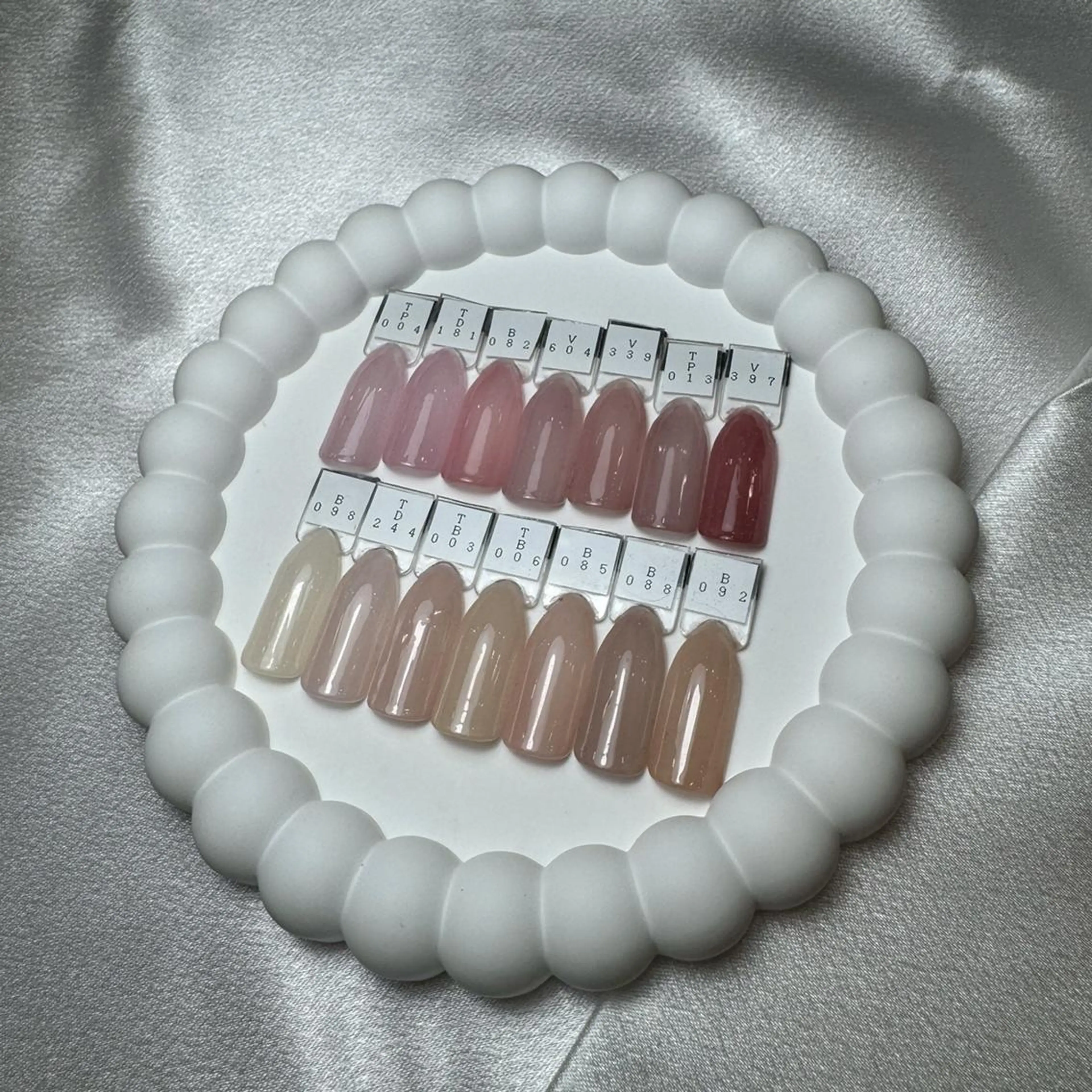 ネイル myMee MISAKIのネイルデザイン