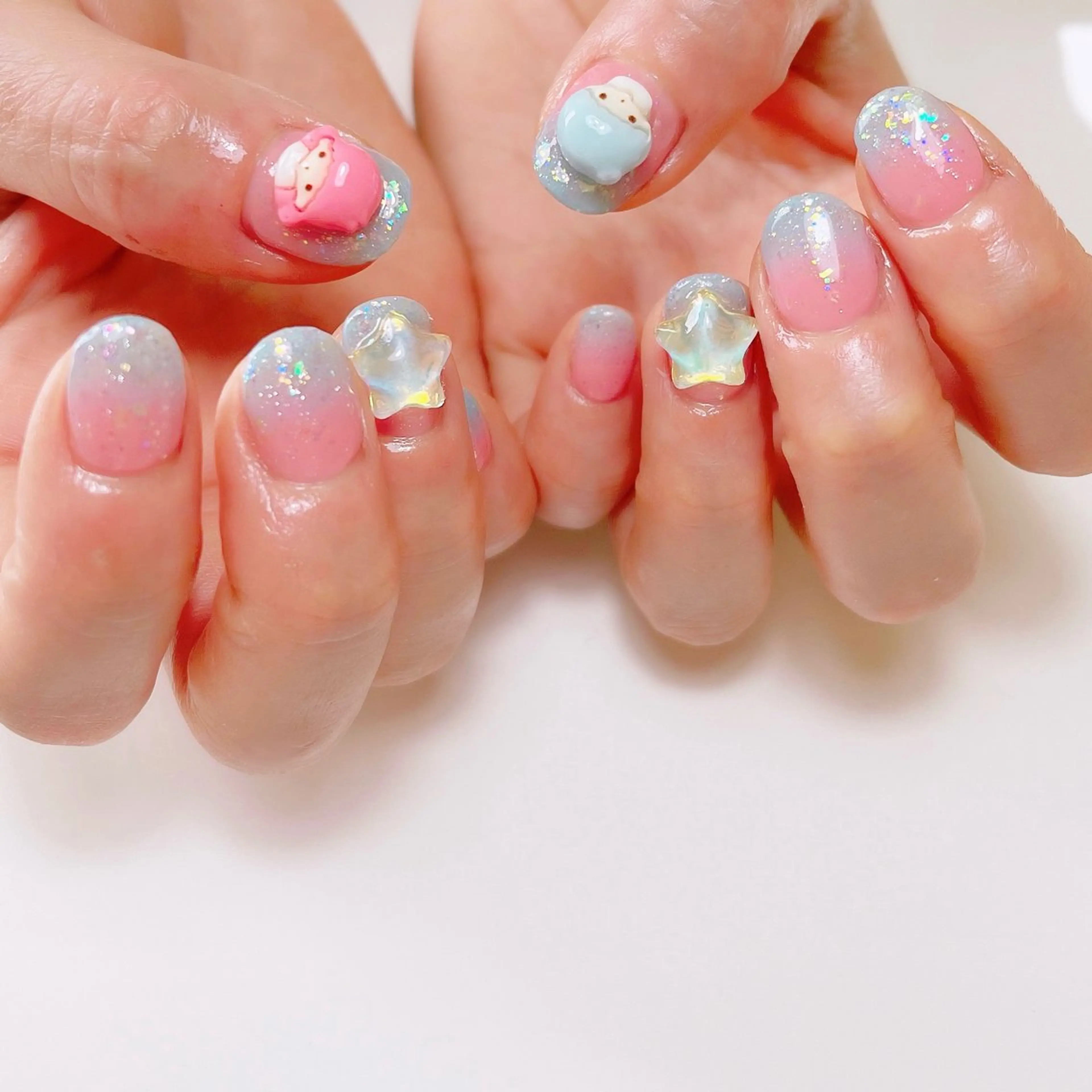 ネイル ハンドネイル いちごパフェ ゆいのネイルデザイン