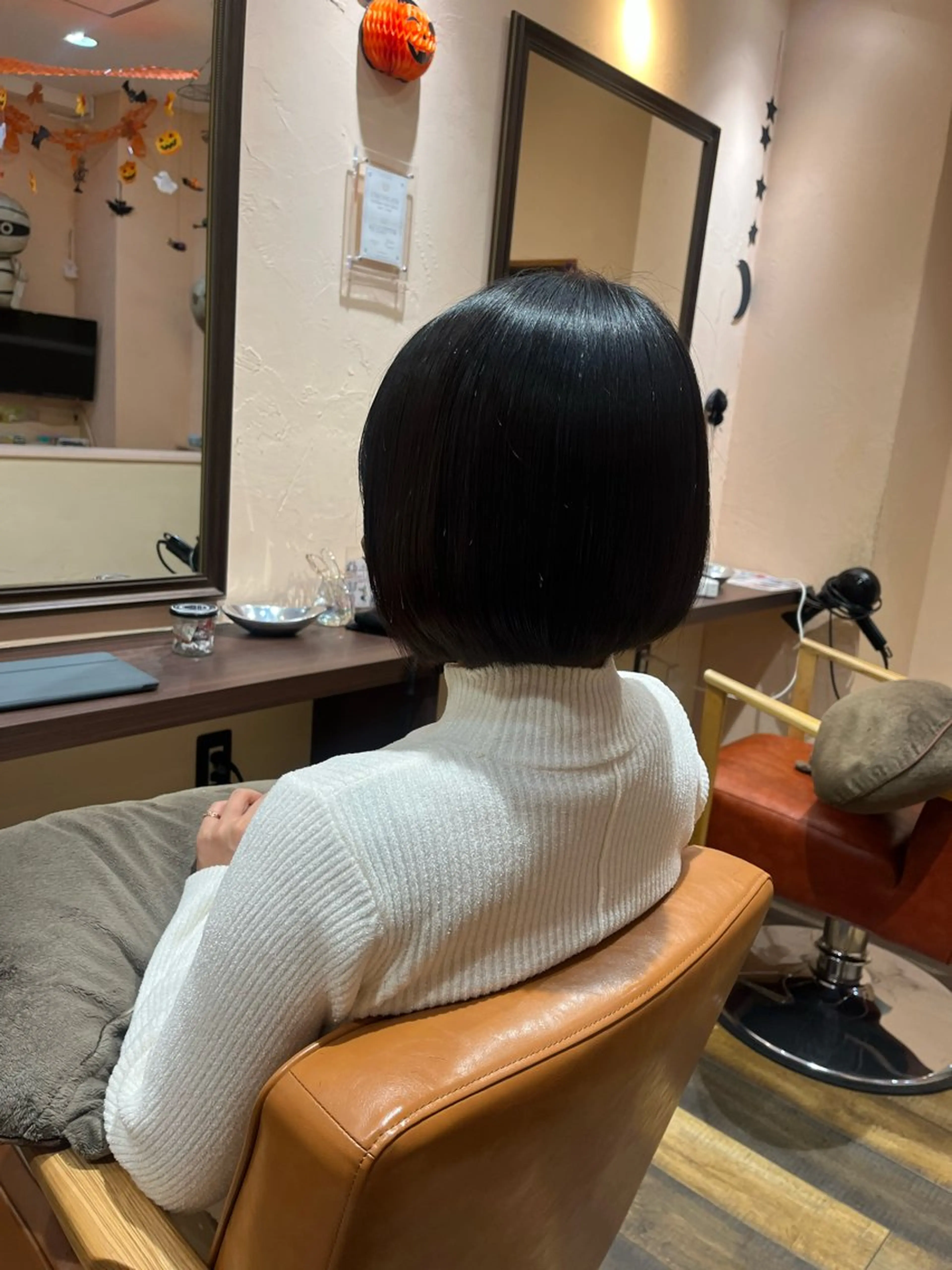 ショート ボブ カット minami🌿‬ 透明感カラー🫧のヘアスタイル