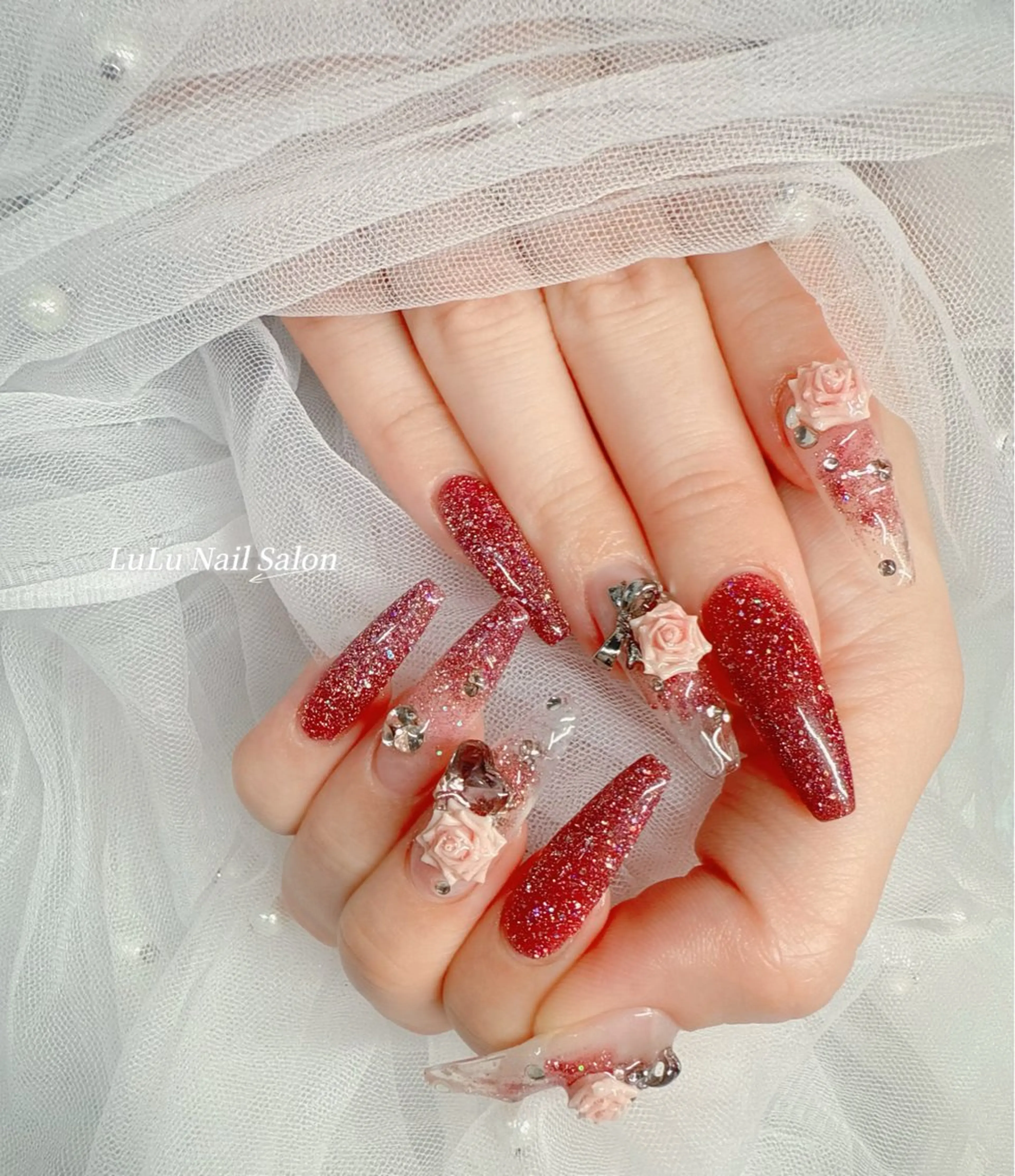 ネイル ハンドネイル LULU Nail  Salon 新宿所属・LU LU NailSalonのネイルデザイン