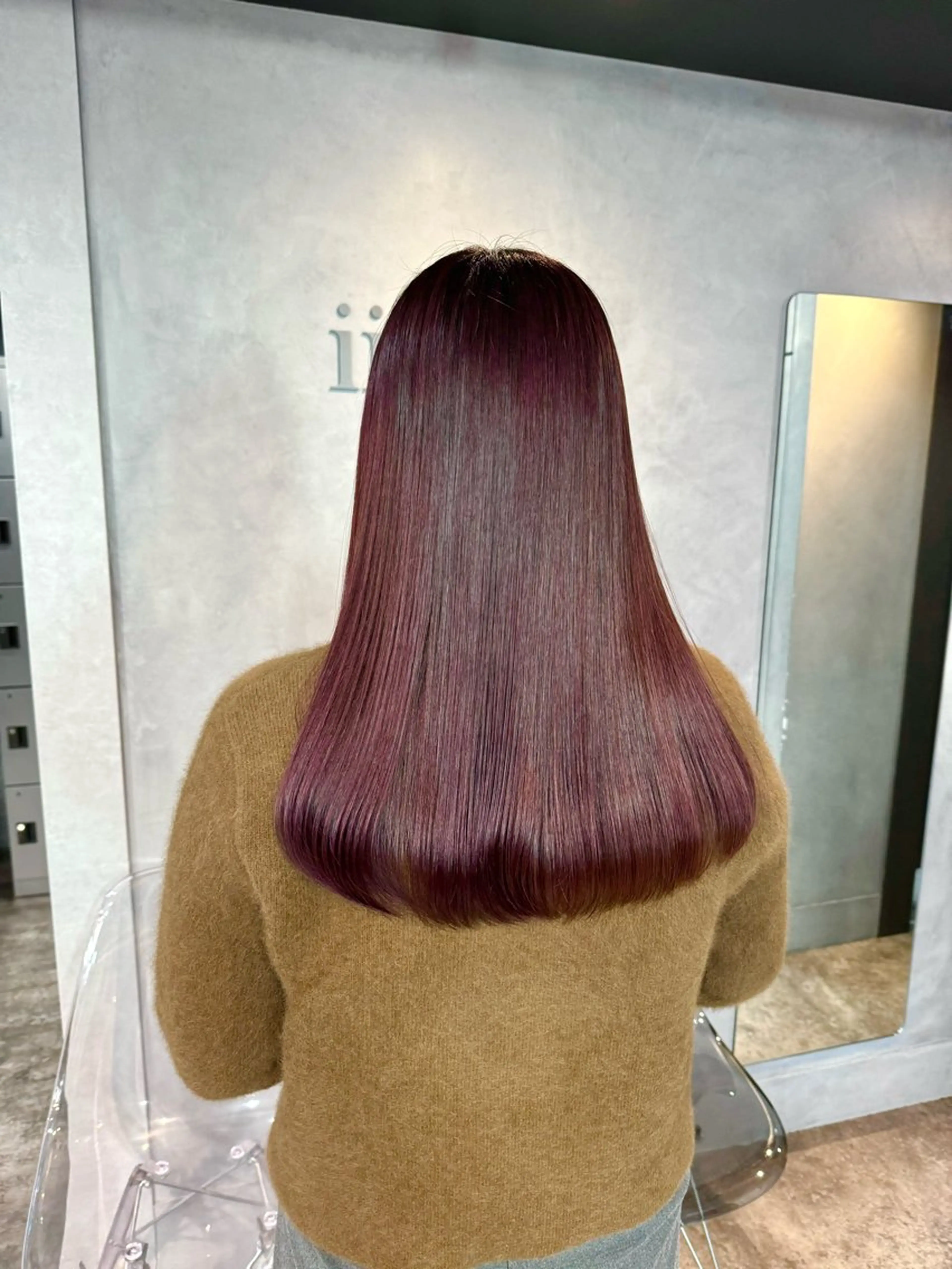 カラー カシス ピンクカラー ヘアカラー トリートメント 髪質改善/艶髪 MINAMIのヘアスタイル