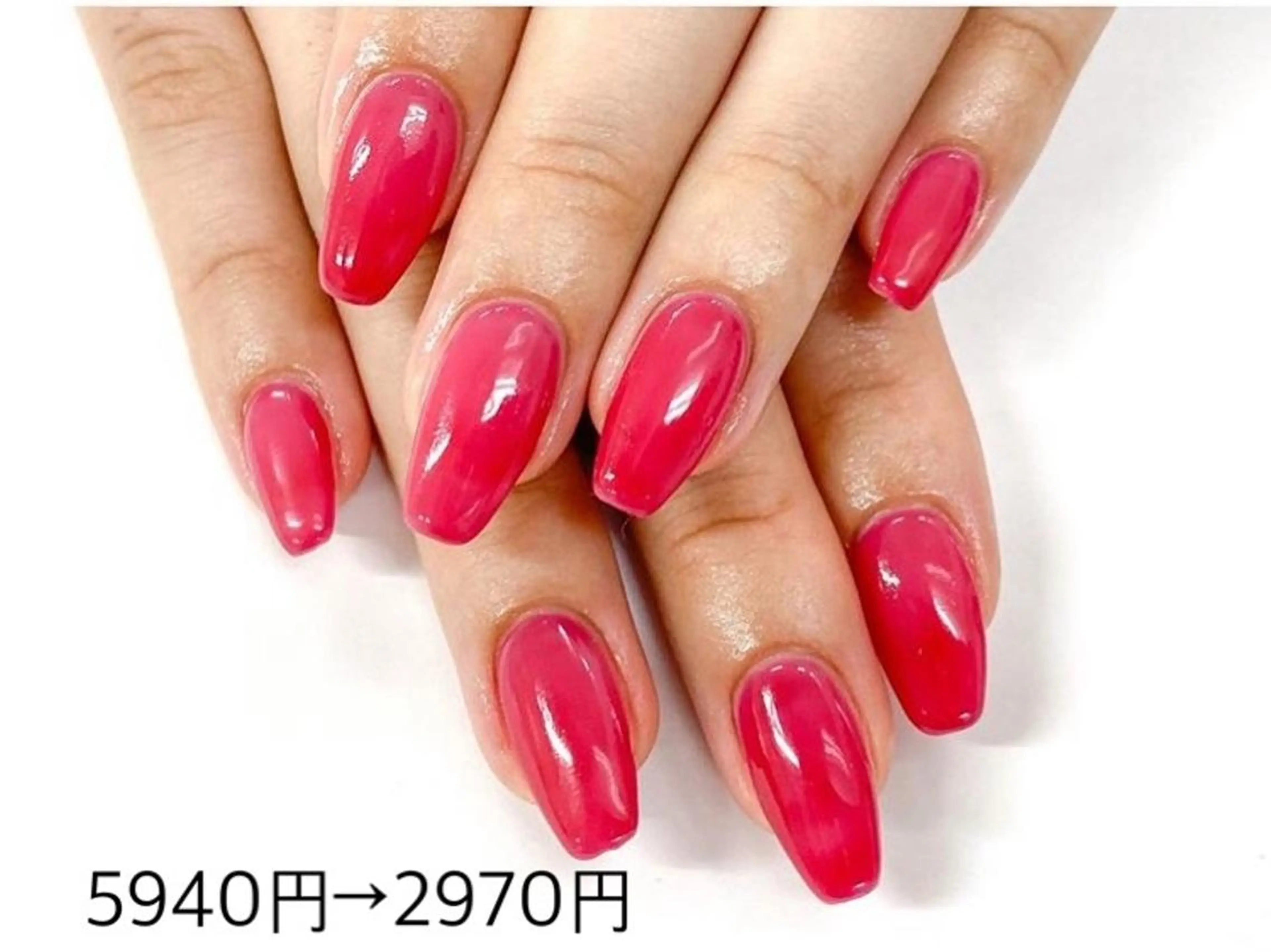 ネイル ネイルR新百合ヶ丘店所属・ネイルR 新百合ヶ丘のネイルデザイン