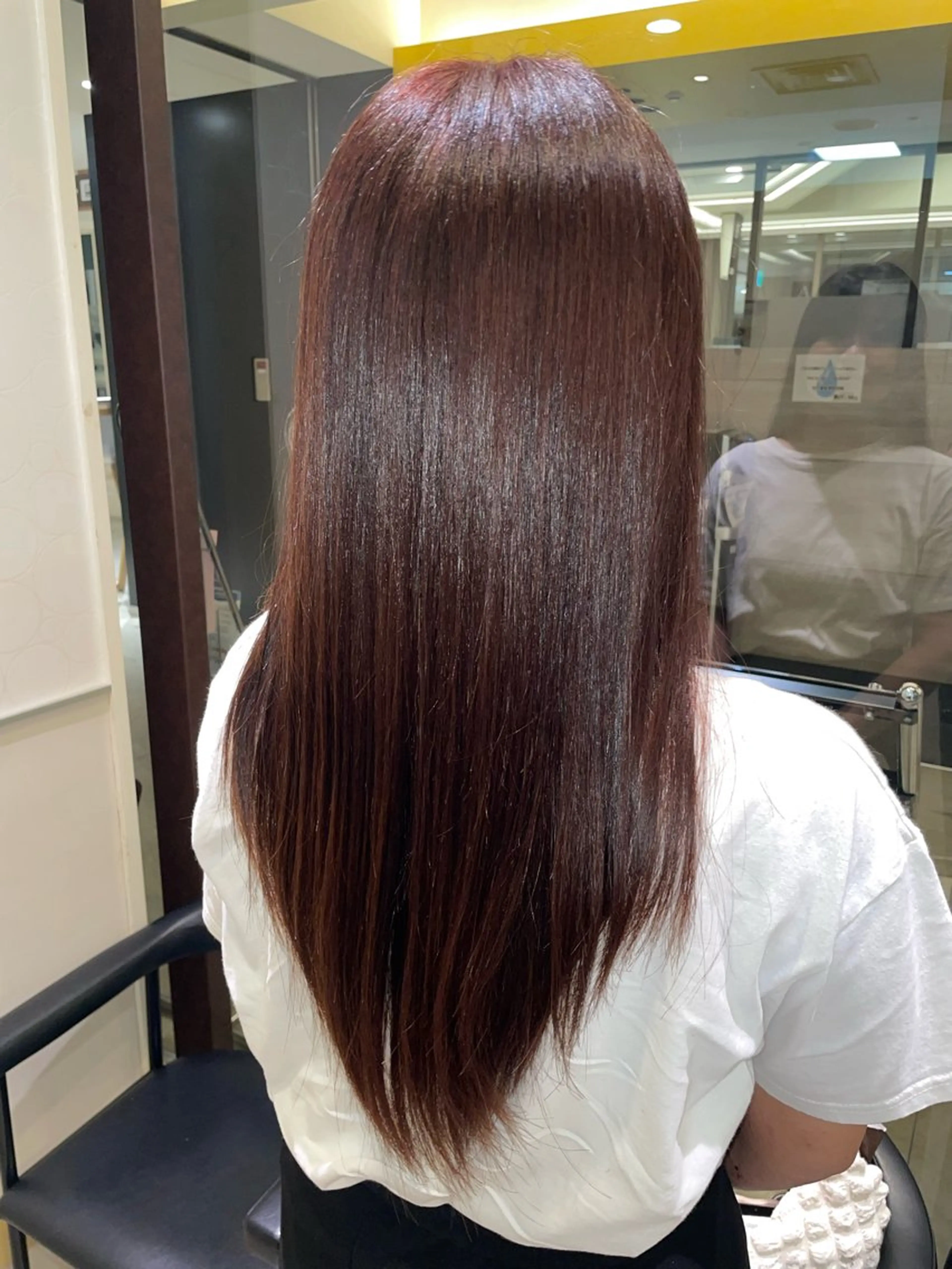 ロング カラー ヘアーサロンソシエ天王寺ミオ店所属・くまがい ららのヘアスタイル