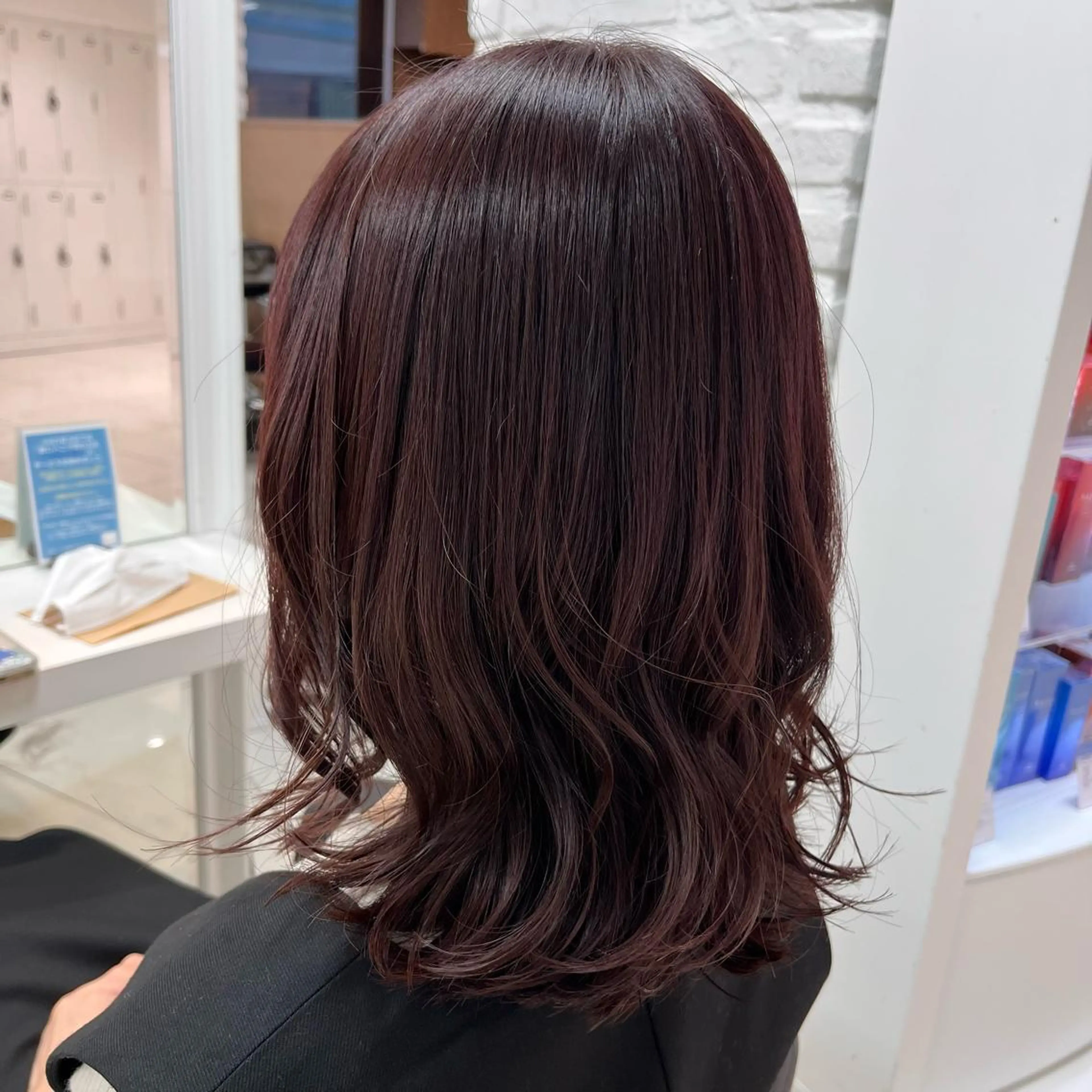 ミディアム カラー カシス ピンクカラー カット ヘアカラー トリートメント メンズヘア専門🦊 RYOKAのヘアスタイル