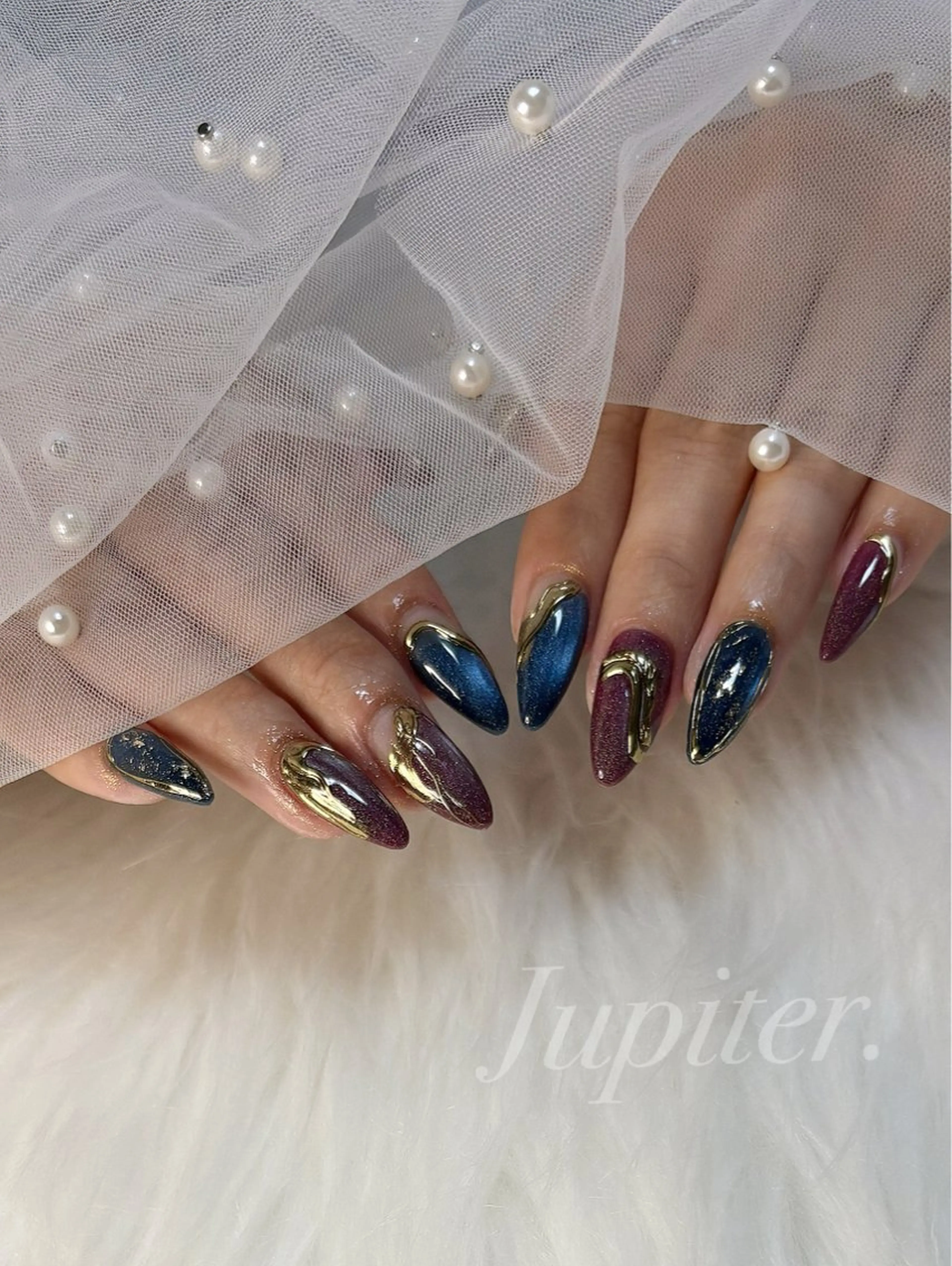 ネイル マグネットネイル ミラーネイル ハンドネイル PrivateSalon Jupiter所属・Jupiter .のネイルデザイン