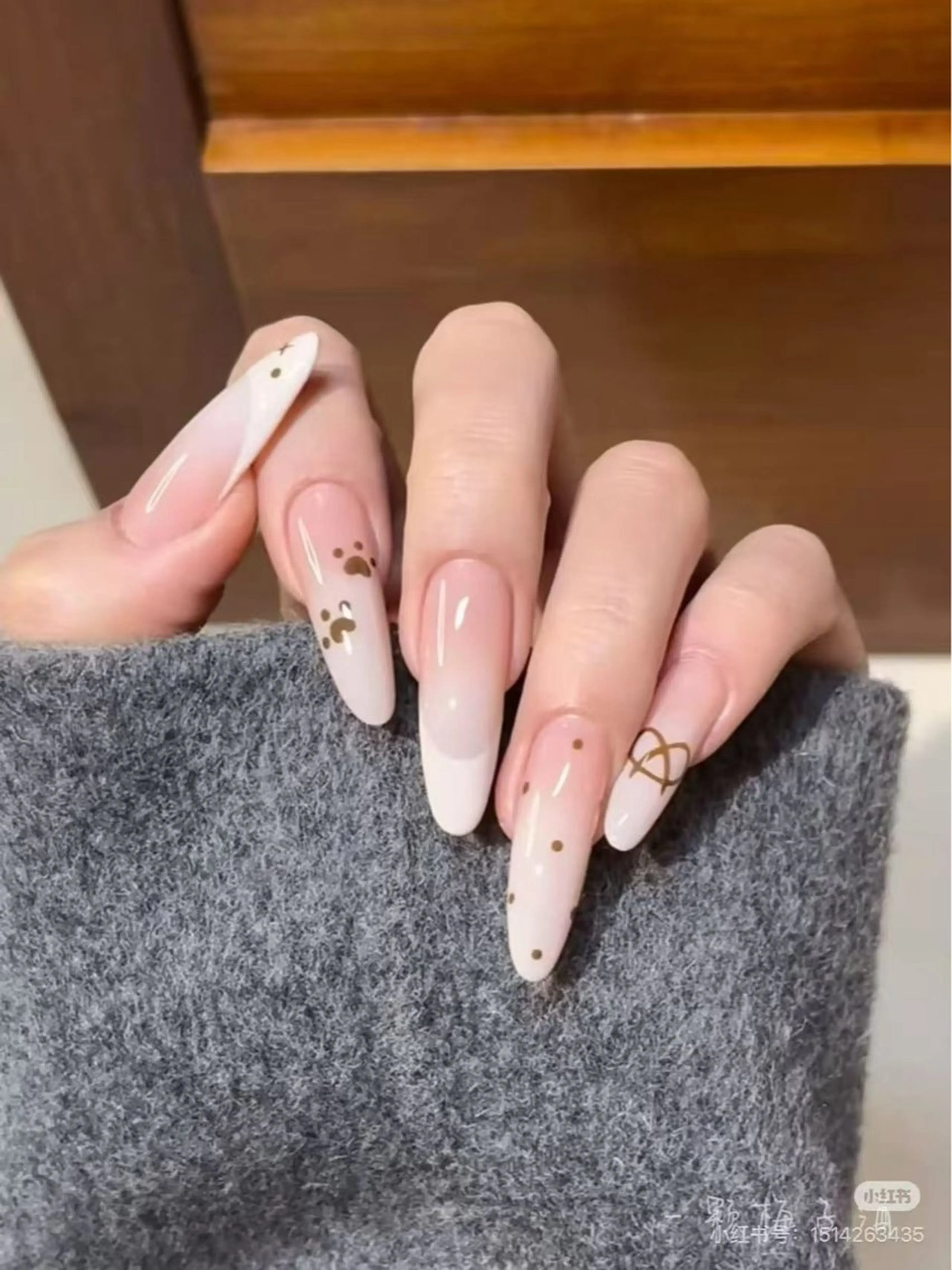 ネイル アートネイル 韓国ネイル 持ち込み ニュアンスネイル ワンカラーネイル イブ ネイリのネイルデザイン