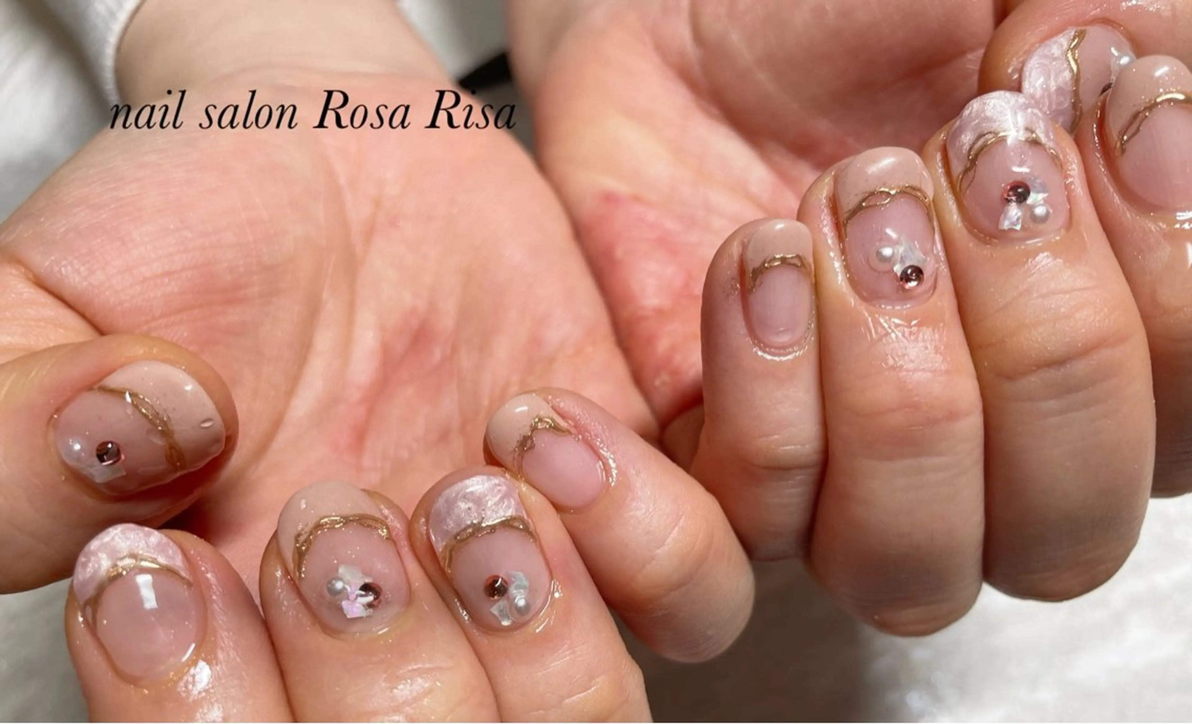 ネイル ハンドネイル ネイルスタジオ シェイクユアハンズのネイルデザイン