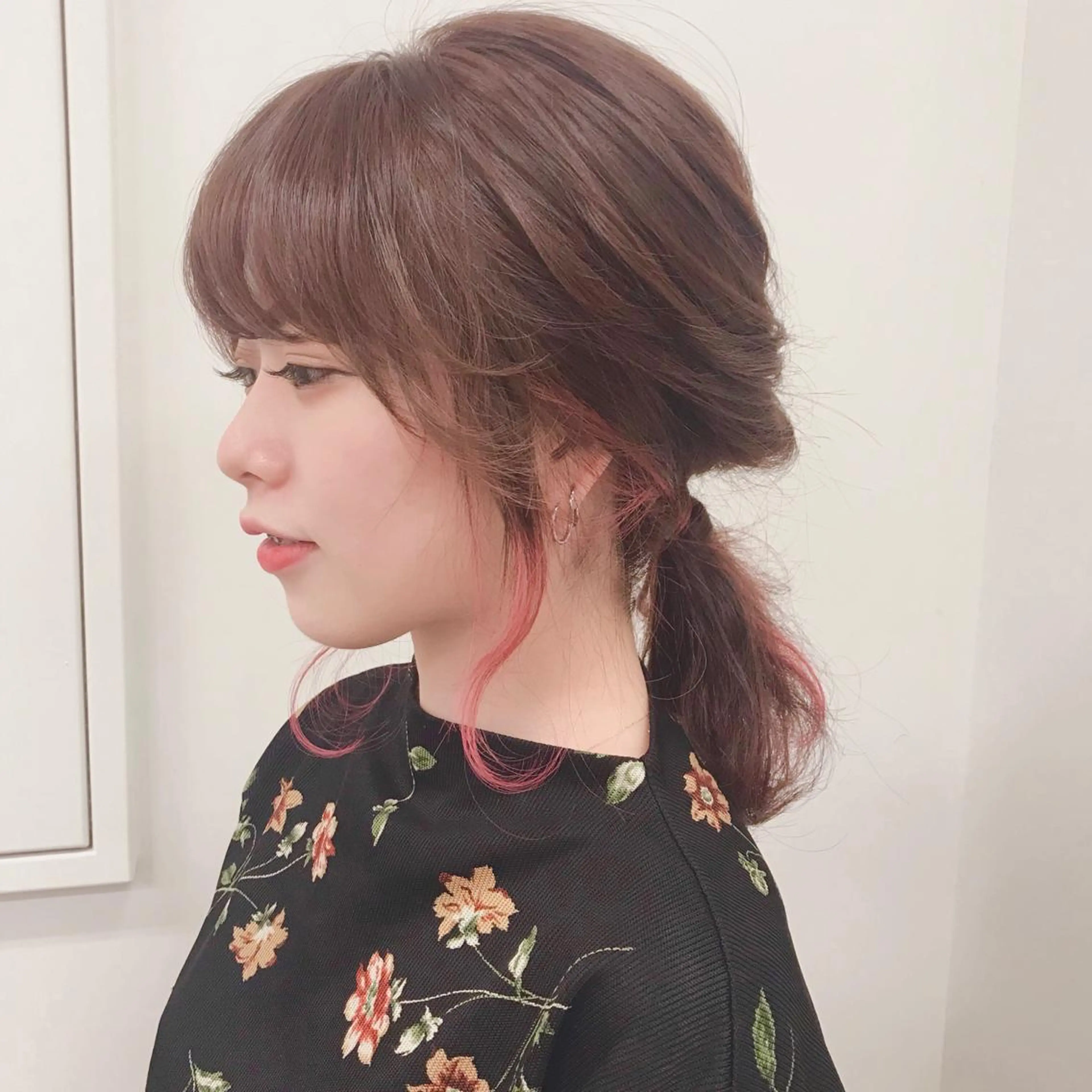 ミディアム カラー ヘアアレンジ abilita AZUSAのヘアスタイル