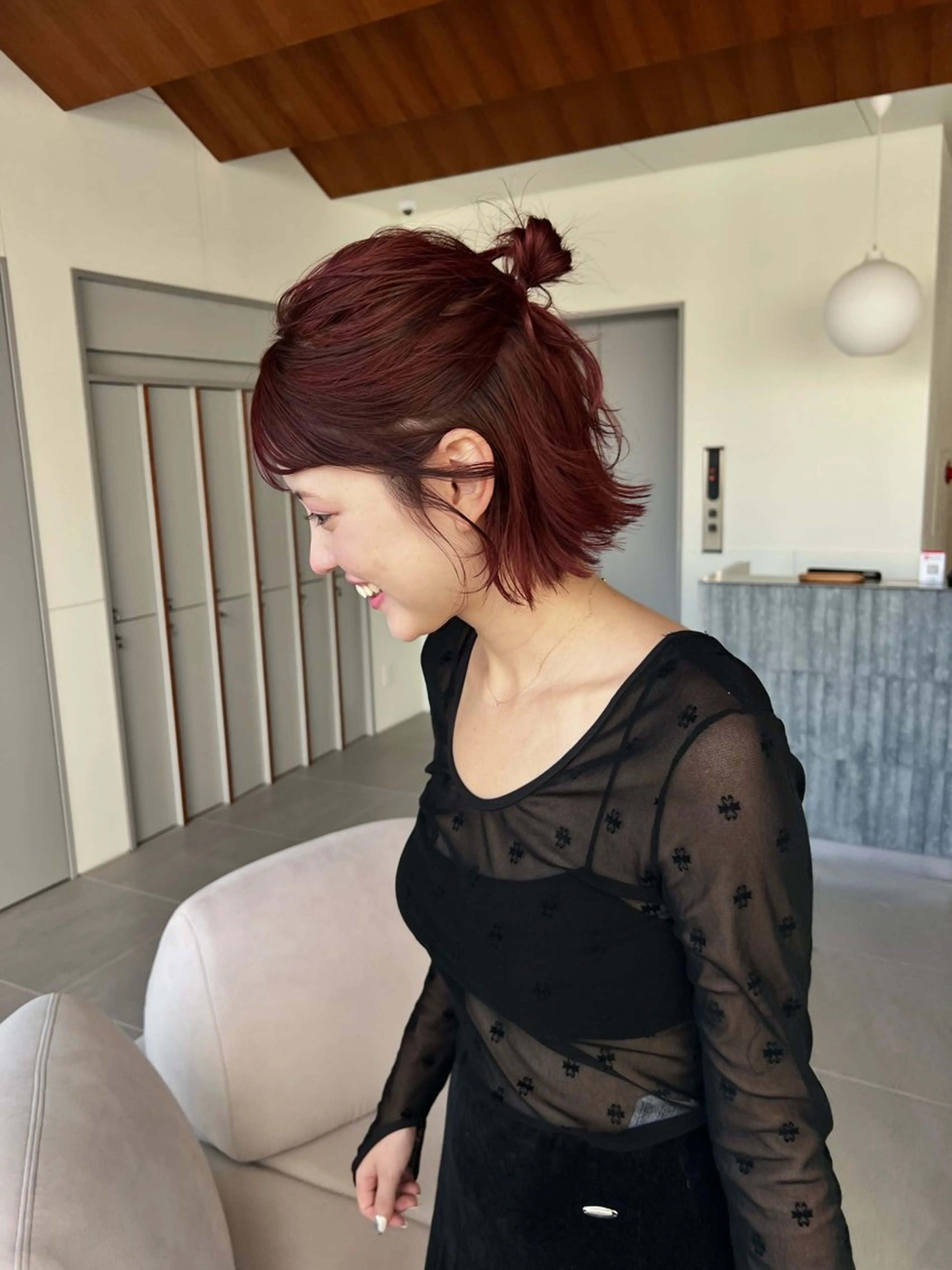 ショート ヘアカラー 透けるカラー🫧 Memi🎀のヘアスタイル