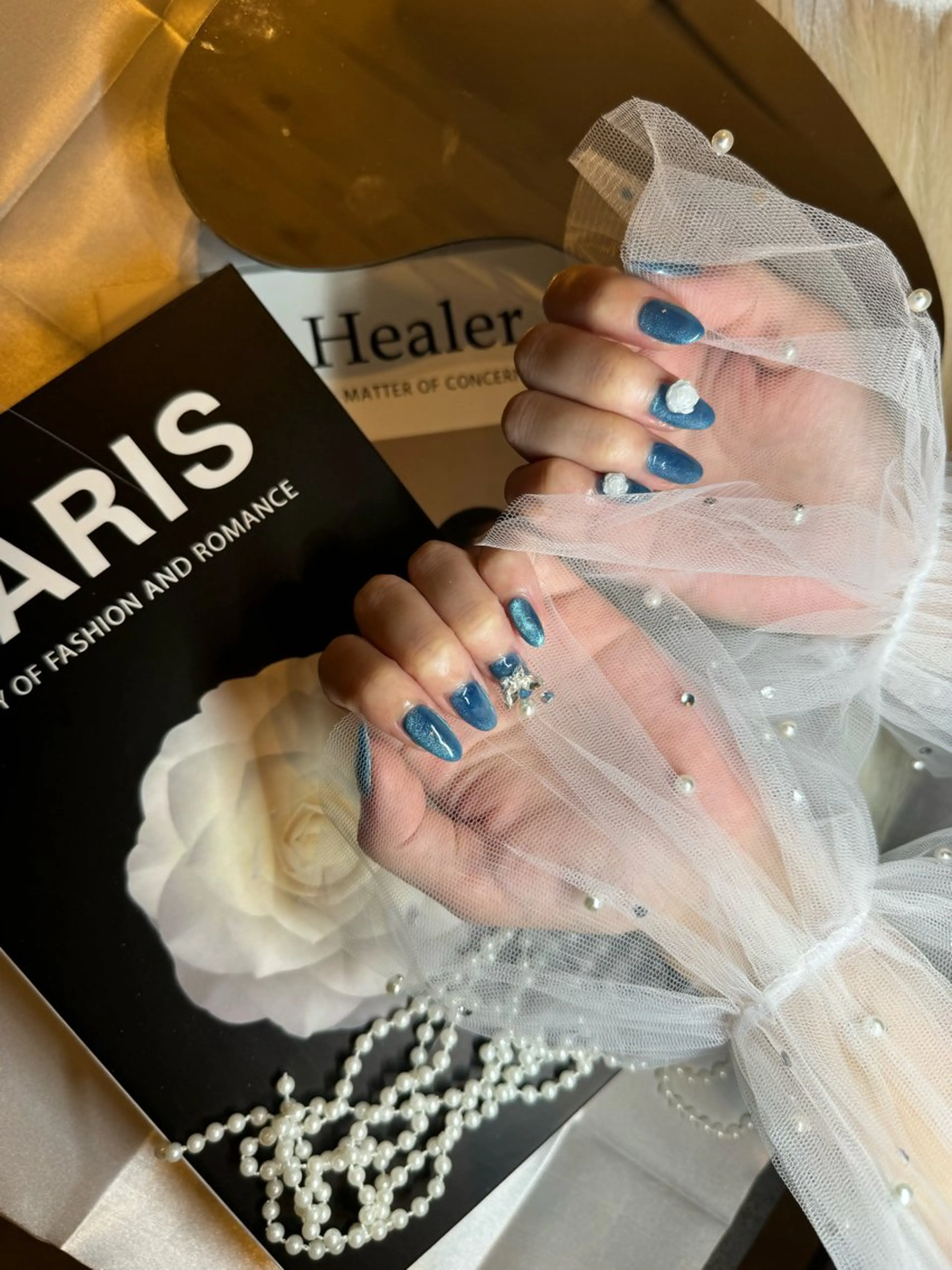 ネイル ハンドネイル 濱岡 咲のネイルデザイン