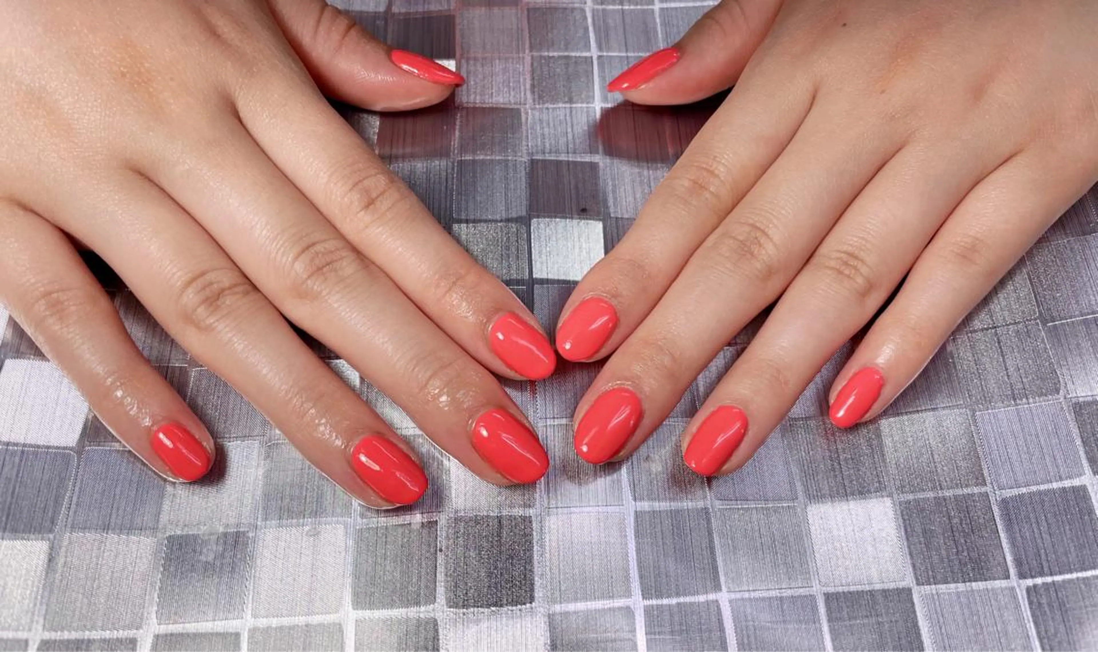 ネイル ワンカラーネイル Regulus 光田のネイルデザイン