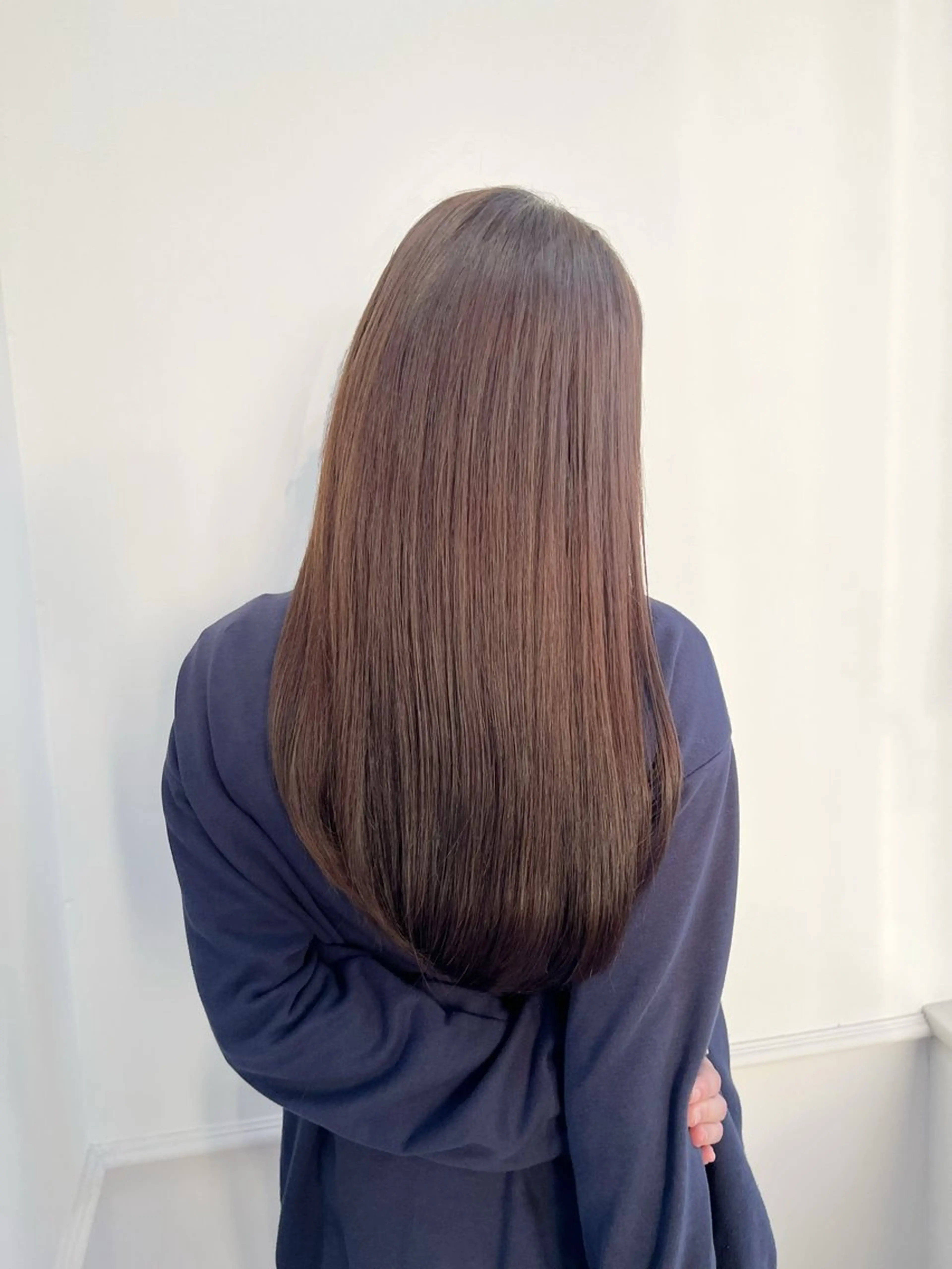 ロング カラー 小原 里都のヘアスタイル