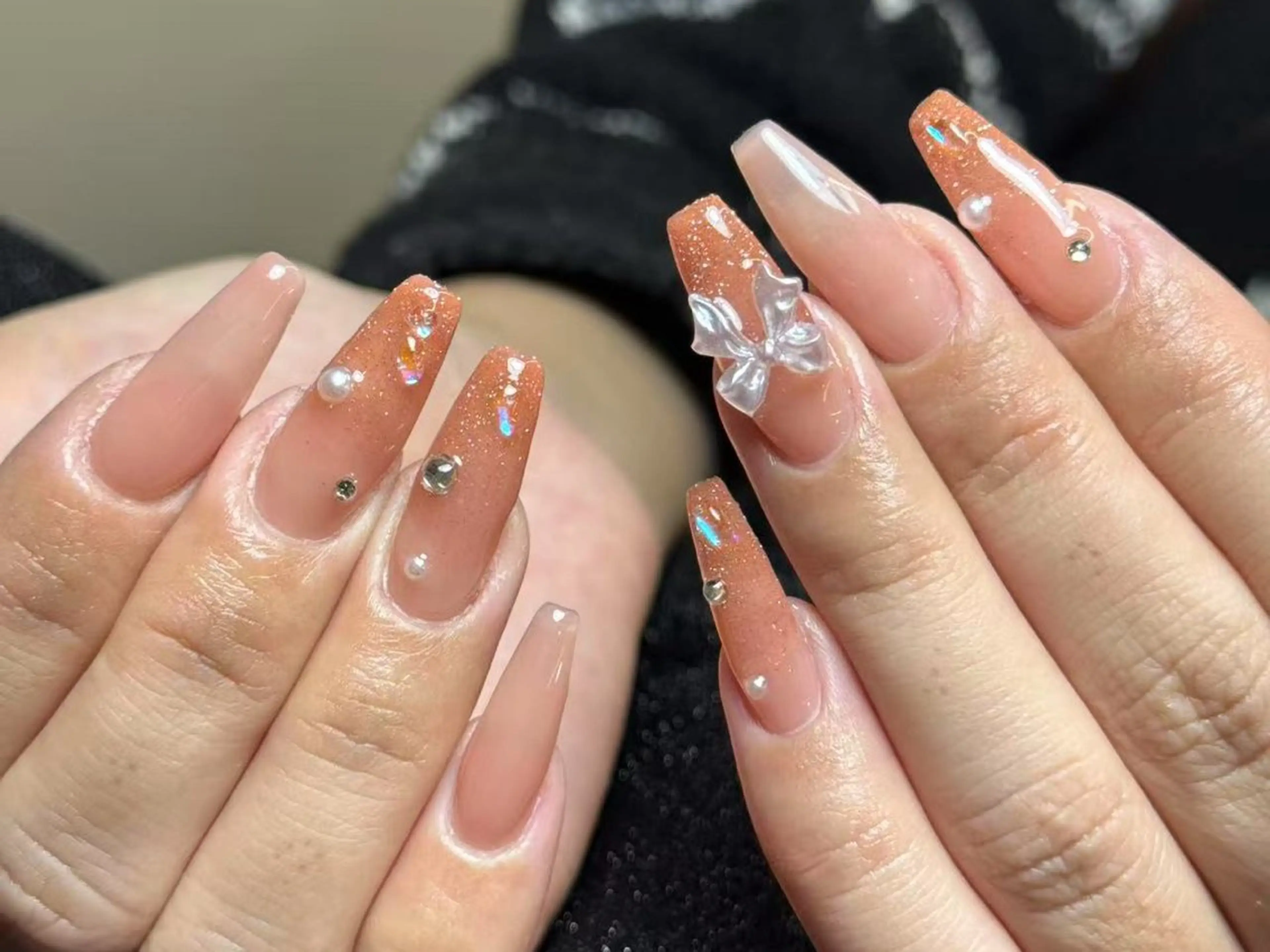 ネイル チークネイル 長さ出し フットネイル フレンチネイル ガラスフレンチ ハンドネイル Nikoネイルサロン中野店所属・merci リカのネイルデザイン