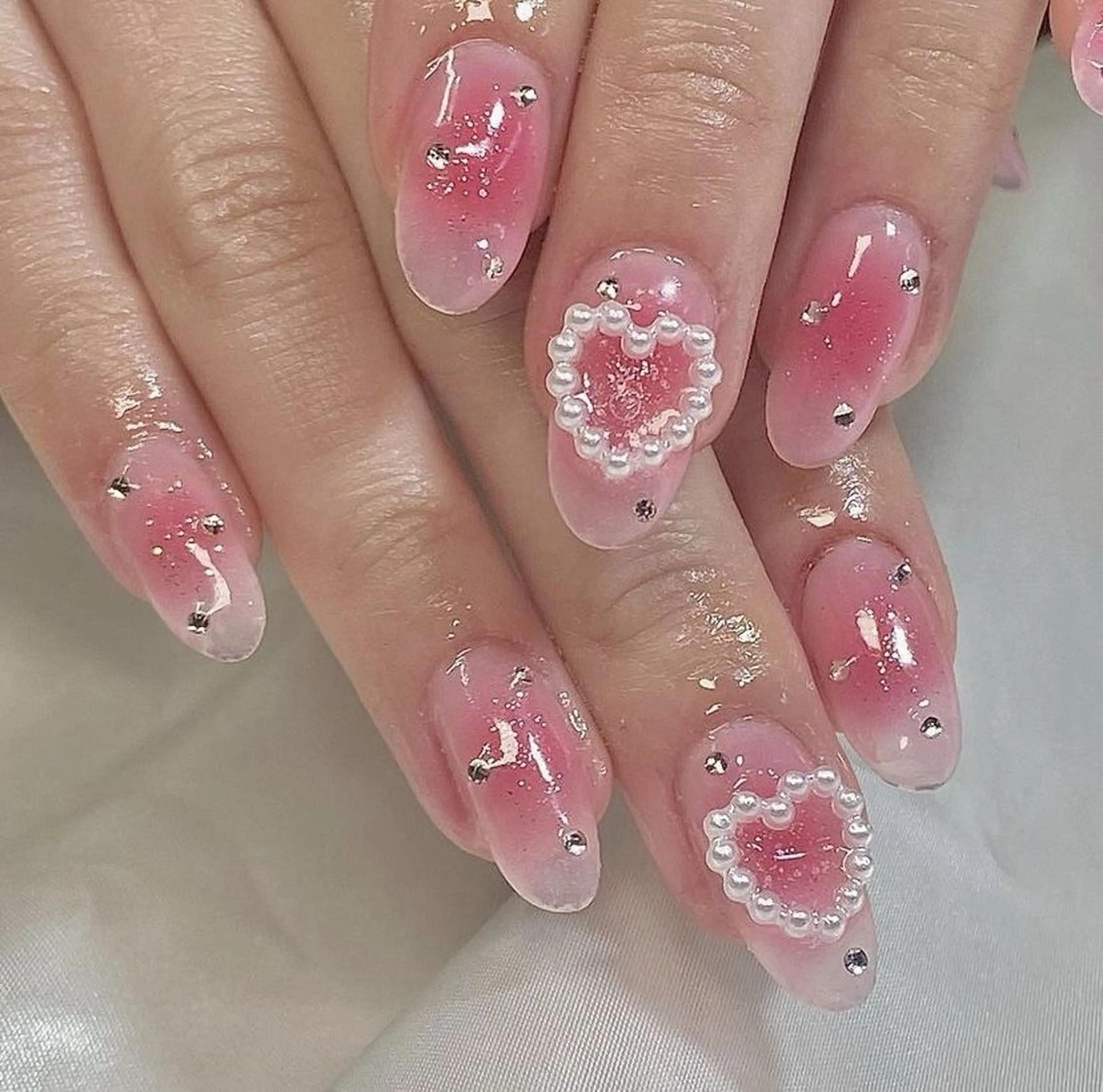 ネイル 長さ出し フレンチネイル グラデーション 卒業式 マグネットネイル MIHANA NAILのネイルデザイン