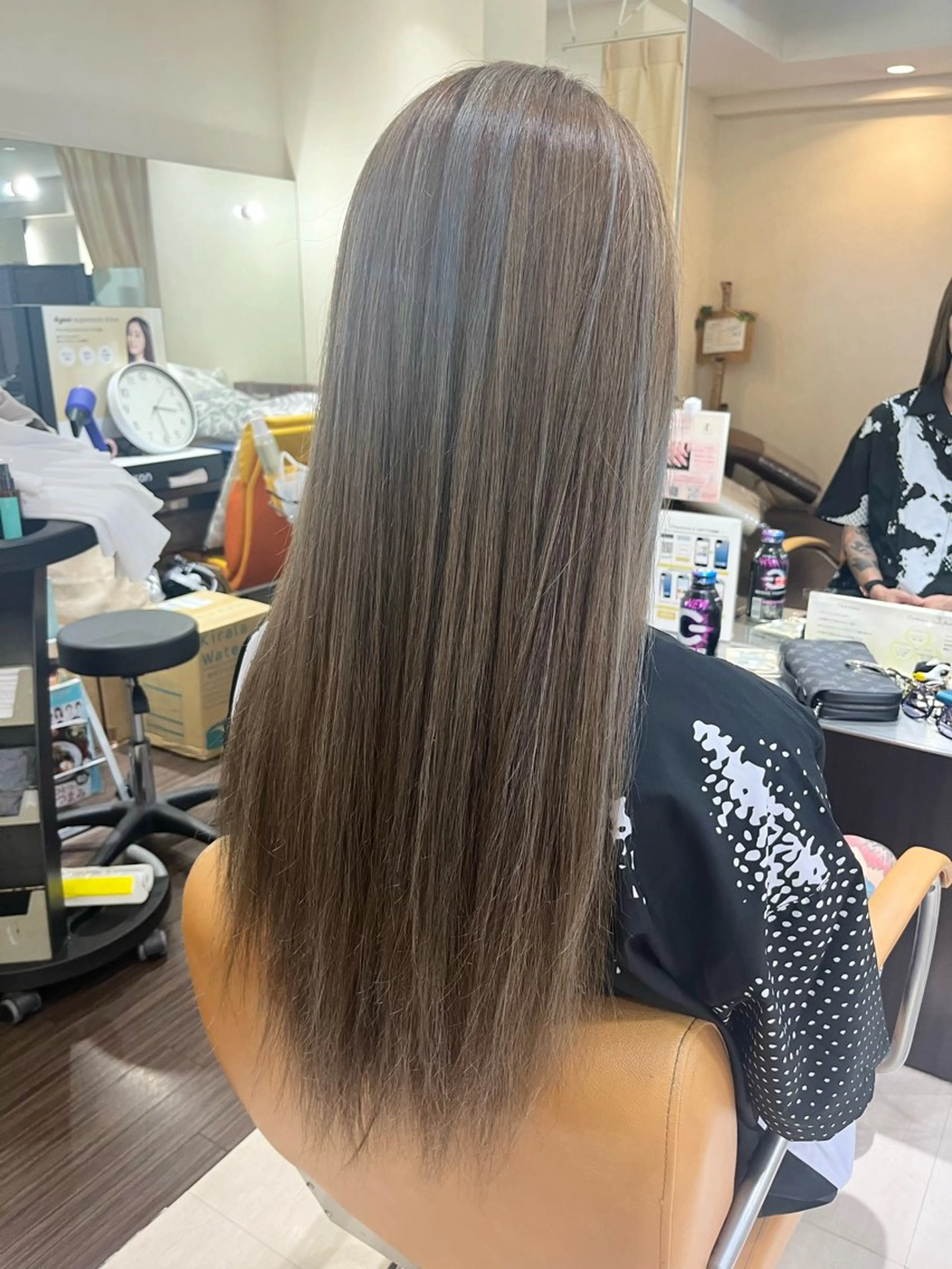 ロング カラー kisa nakajimaのヘアスタイル