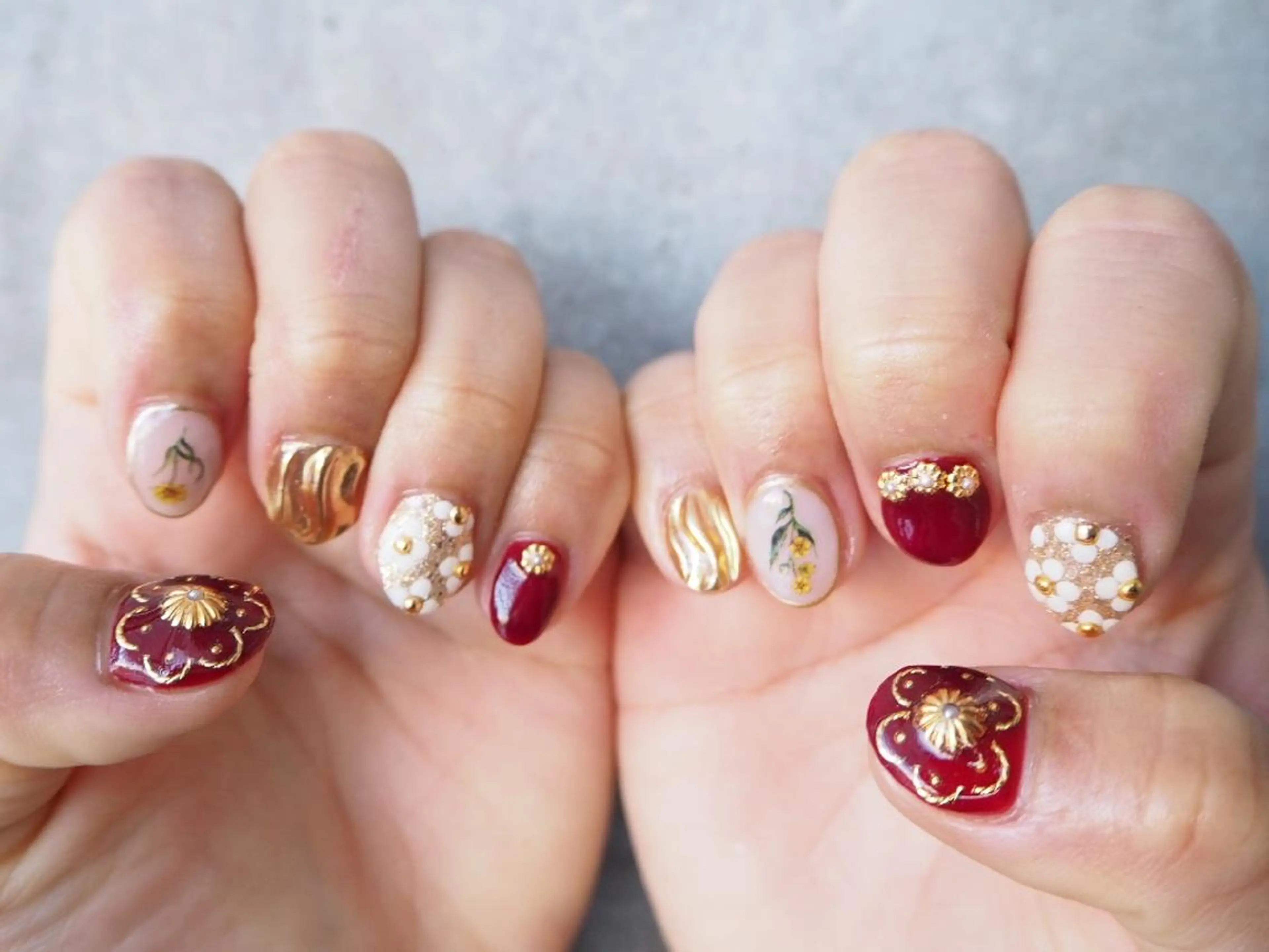 ネイル ハンドネイル ハンドケア ConneQt所属・ETHOSENSE. kimikaのネイルデザイン