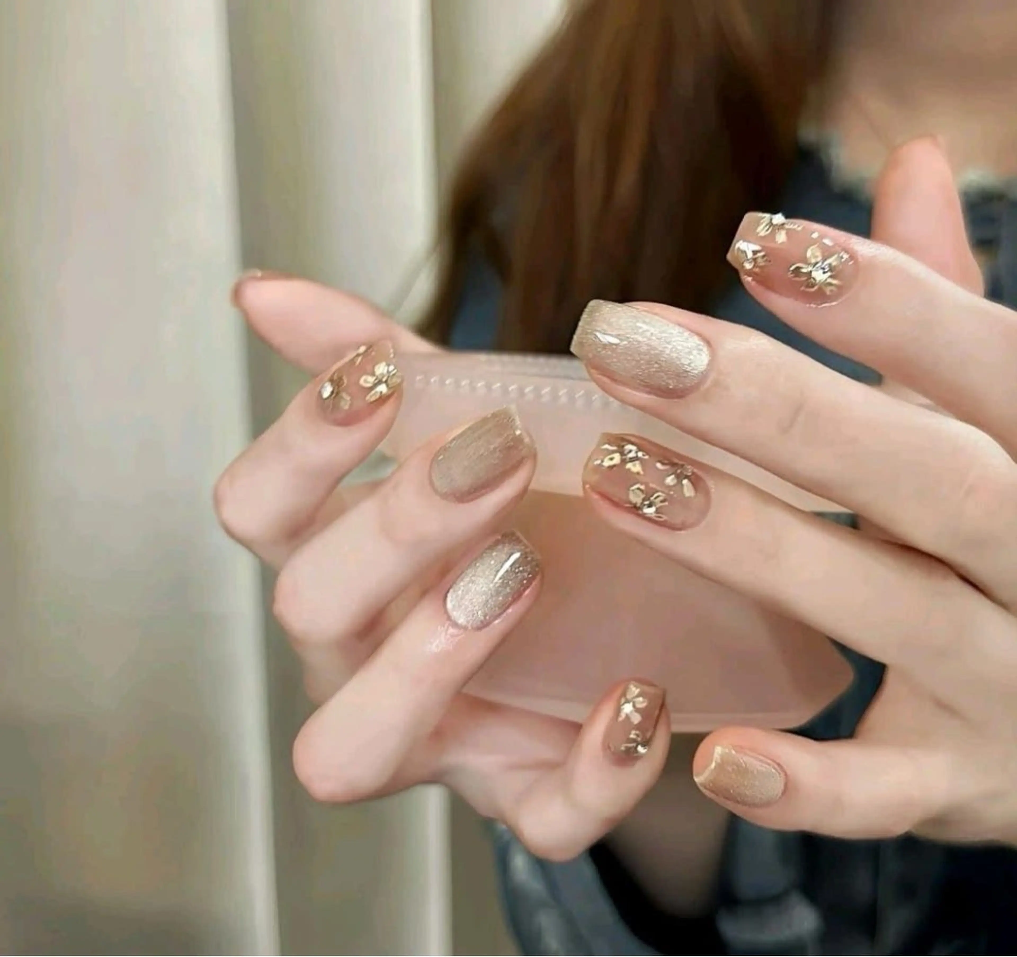 ネイル ハンドネイル MQueen ネイルサロンマルのネイルデザイン